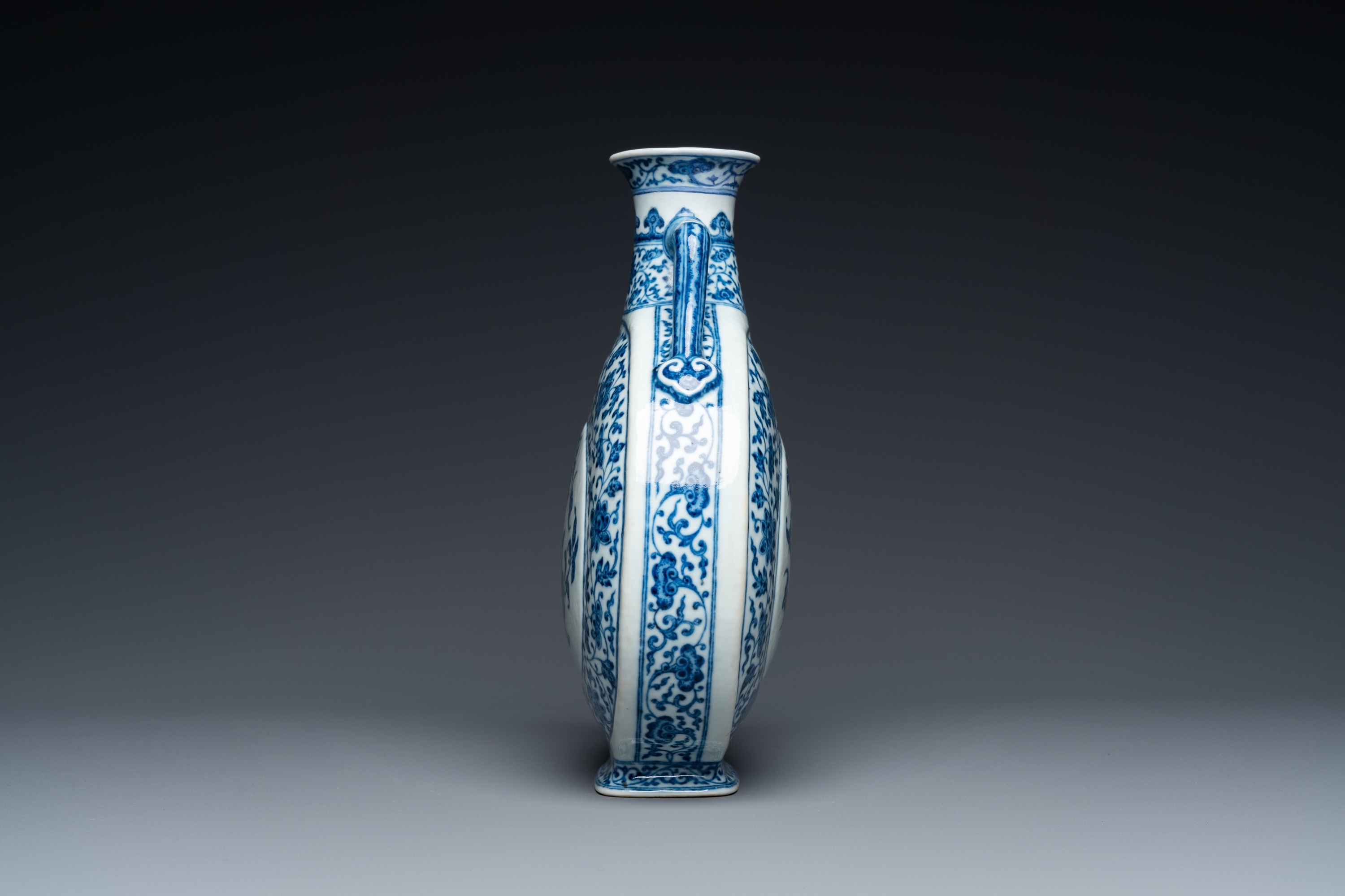 A Chinese blue and white Ming-style 'peaches' moonflask or 'bianhu', Jiaqing mark and of the period - Image 4 of 25