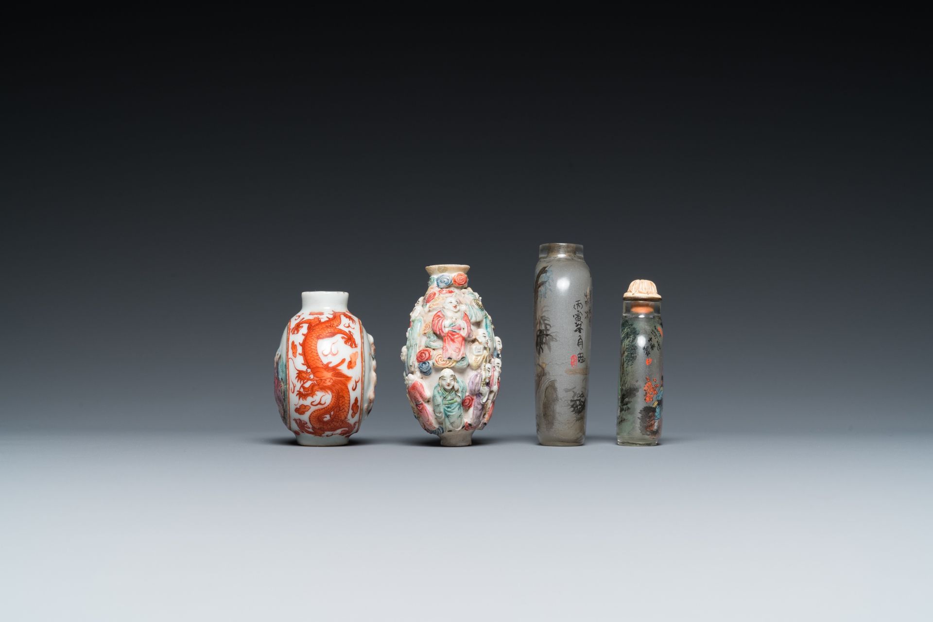 Four Chinese famille rose and inside-painted glass snuff bottles, 19/20th C. - Image 5 of 7