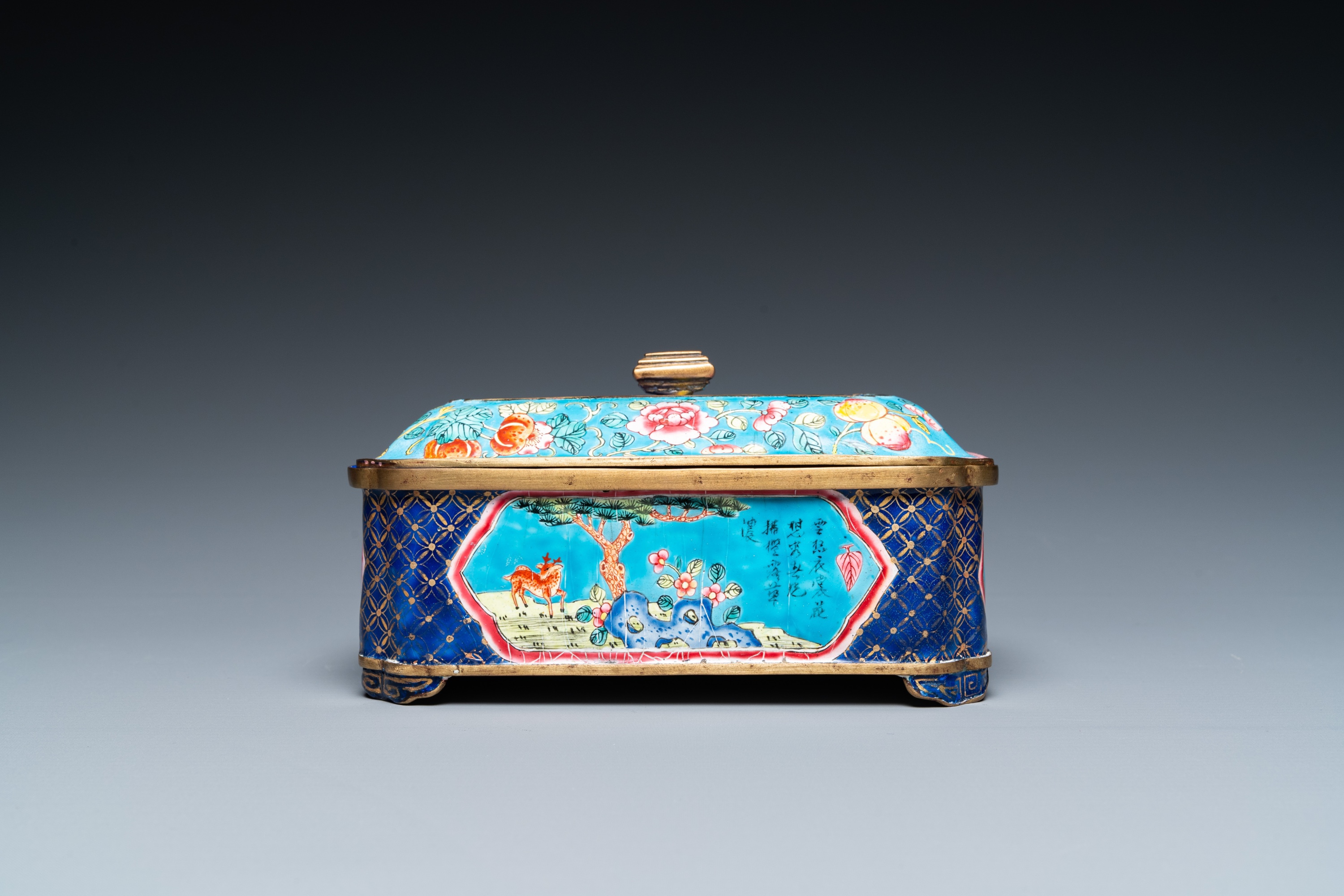 A Chinese Canton enamel covered box and interior tray for the Vietnamese market, 19th C. - Image 5 of 37