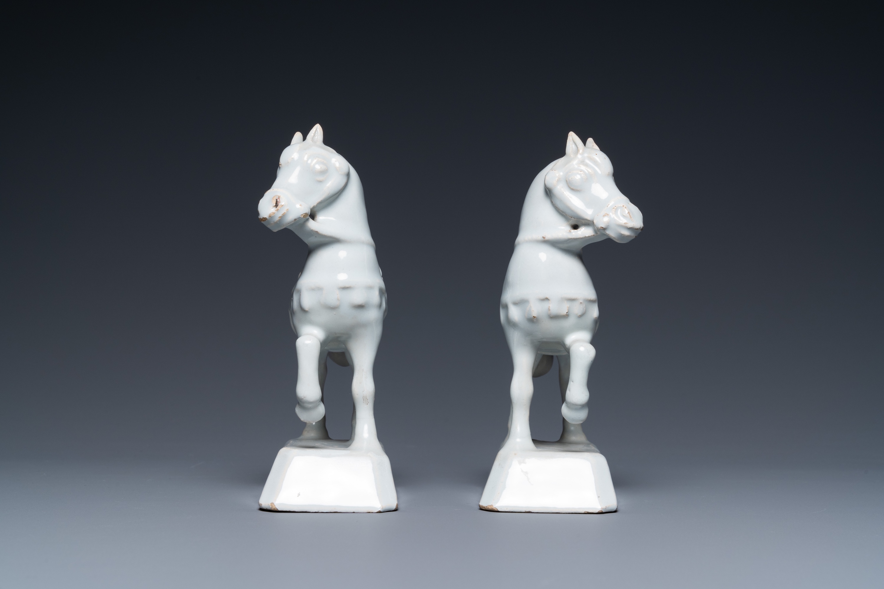 A pair of white Dutch Delft horses, 18th C. - Image 3 of 7