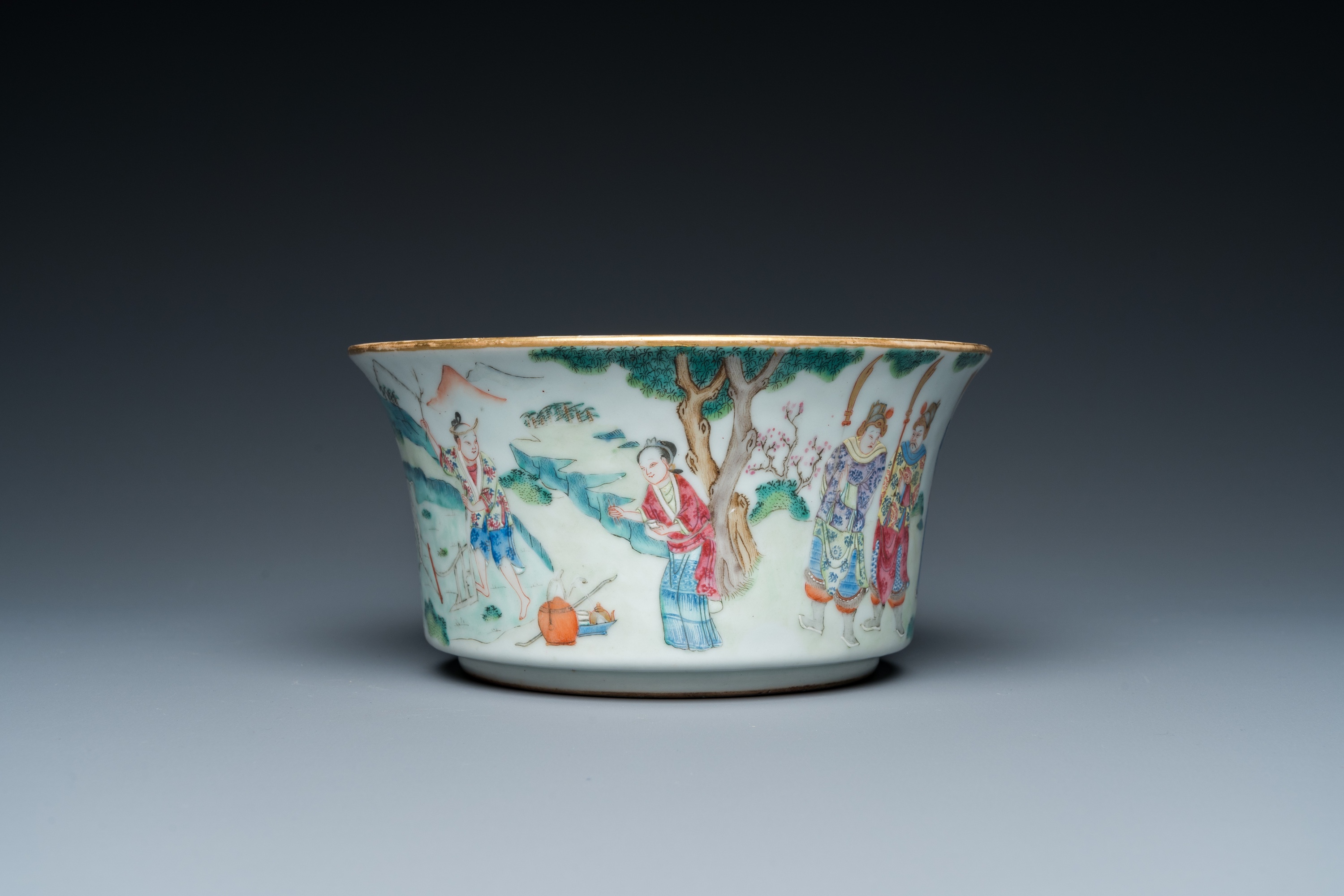 A Chinese famille rose narrative subject bowl, Daoguang mark and of the period - Image 5 of 15