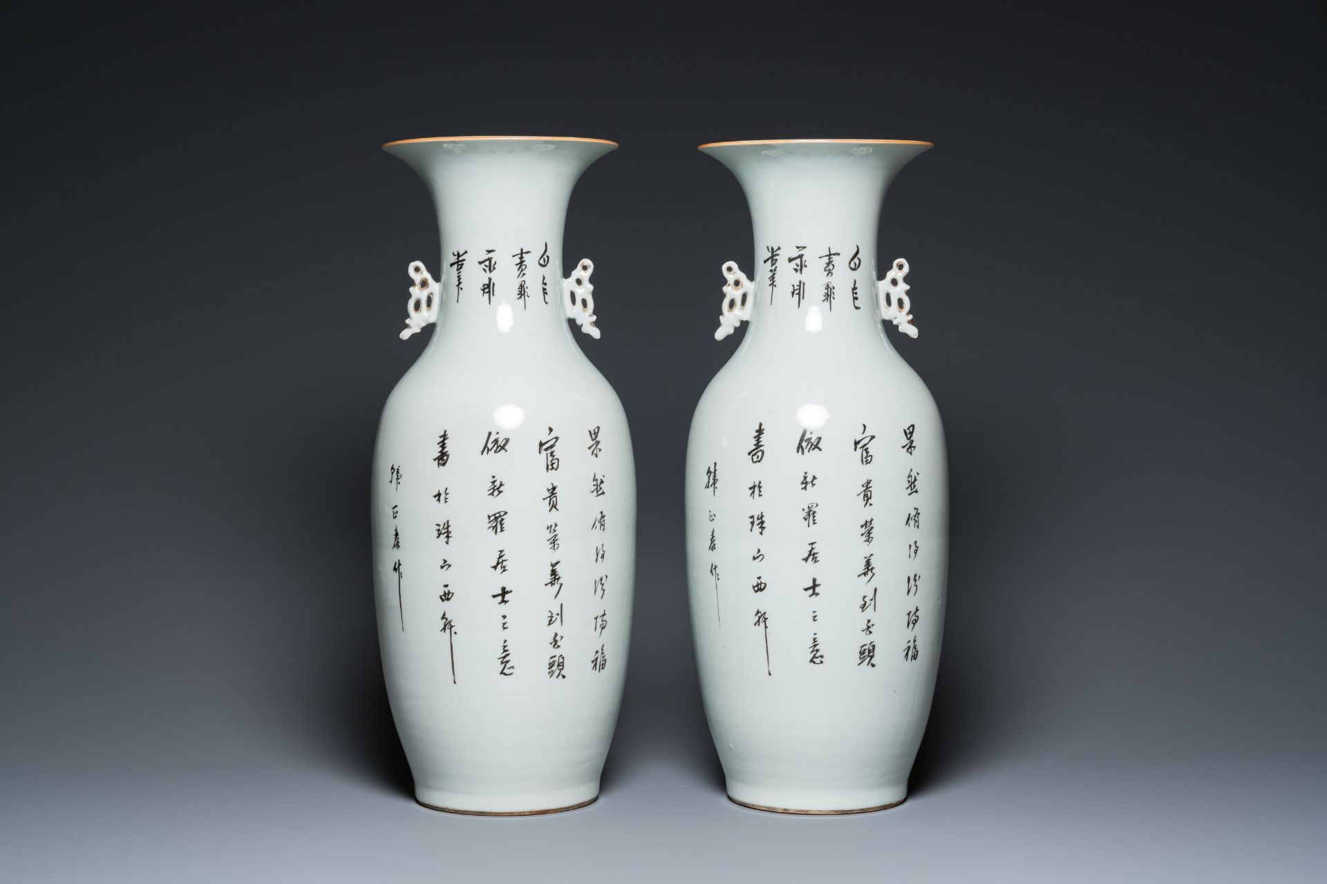 A pair of Chinese famille rose mythological subject vases, signed Han Zhengtai ___, 19/20th C. - Bild 3 aus 23