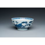 A Chinese blue and white 'Bleu de Hue' bowl for the Vietnamese market, Th__ng t‰m l_c s_ ____ mark,