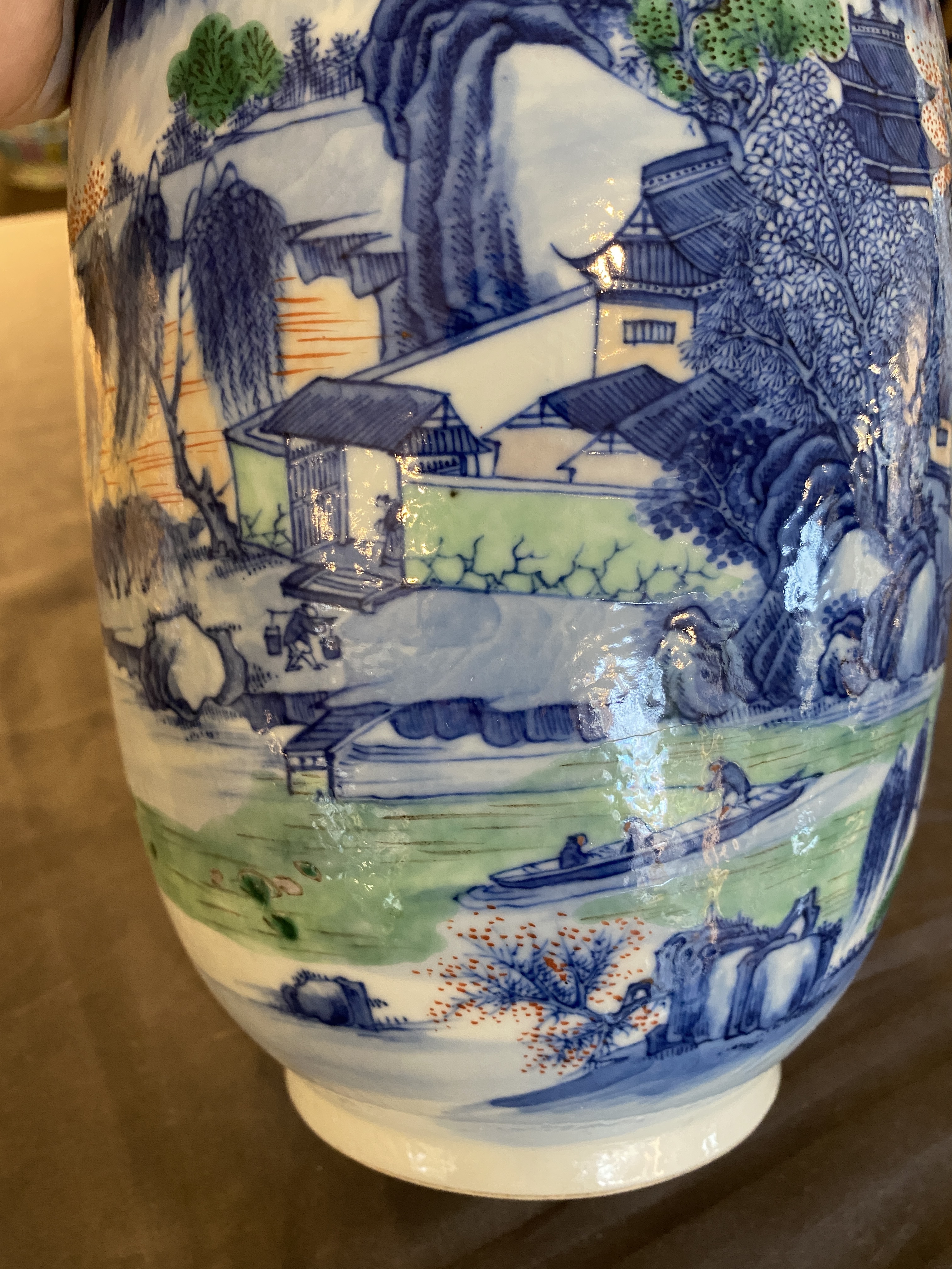 A pair of Chinese famille verte vases with fine landscapes, Yongzheng mark, 19/20th C. - Image 12 of 30