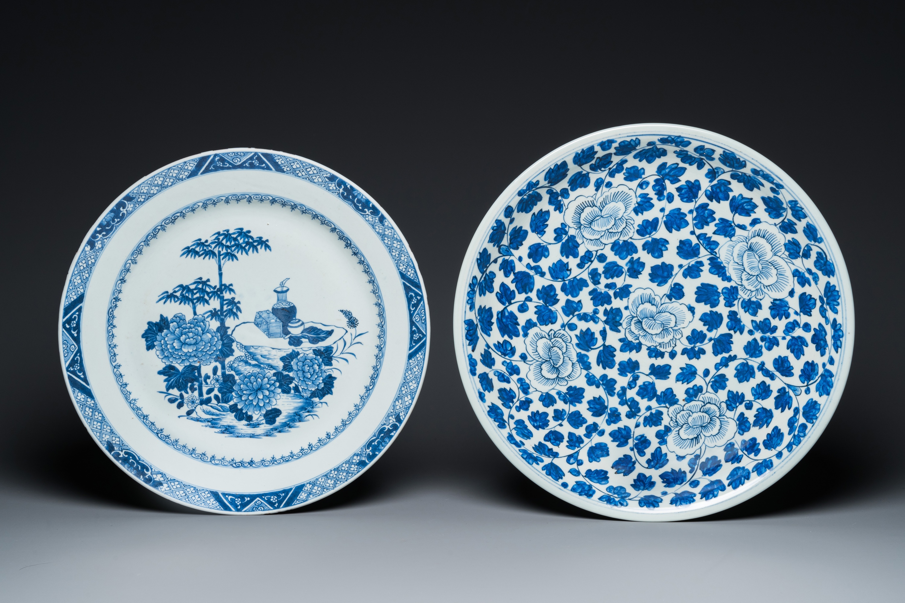 An extensive collection of mostly blue and white Chinese porcelain, Kangxi and later - Image 2 of 17