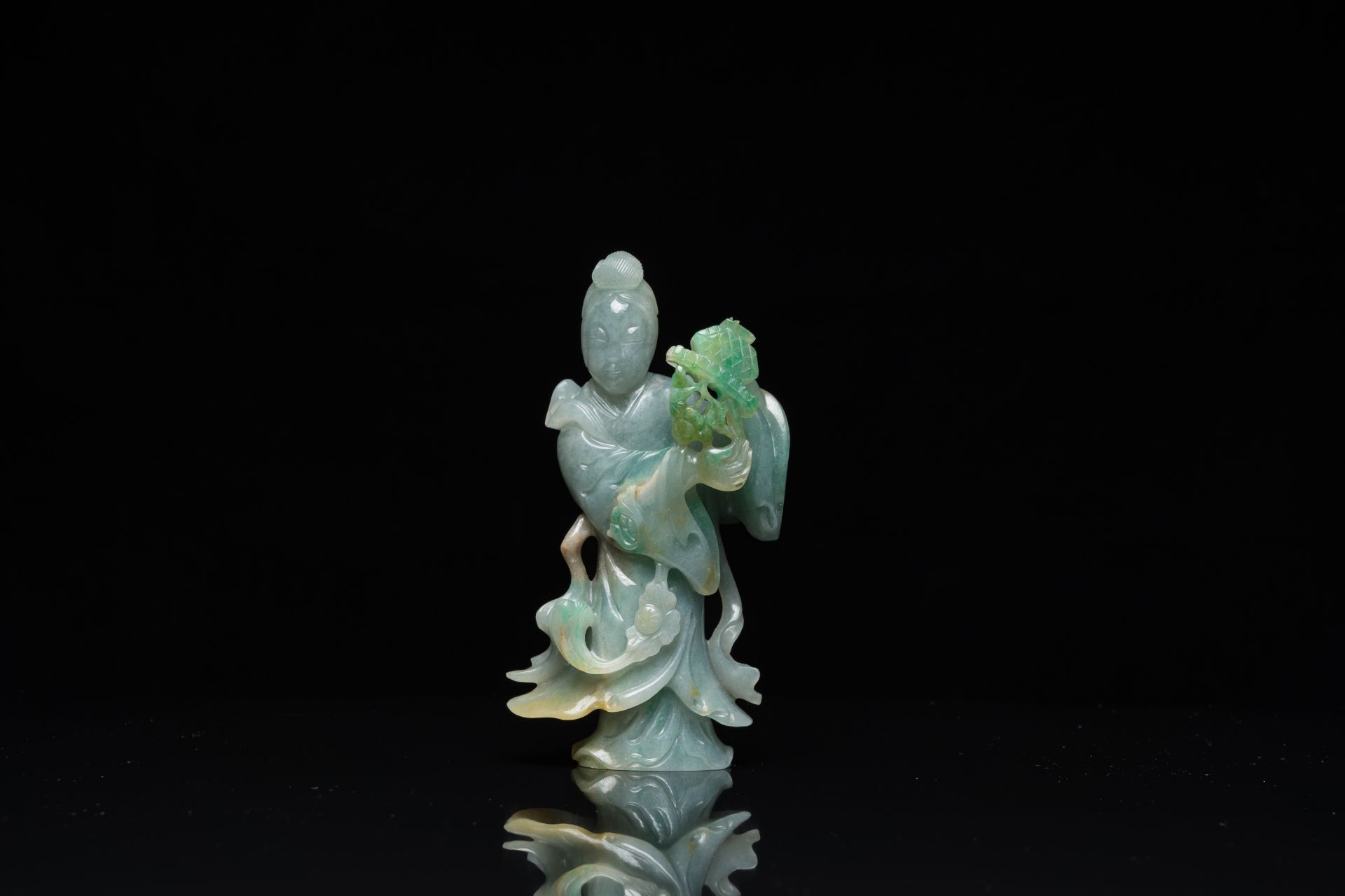 A Chinese jade sculpture of a lady on a wooden stand, Qing - Image 3 of 21