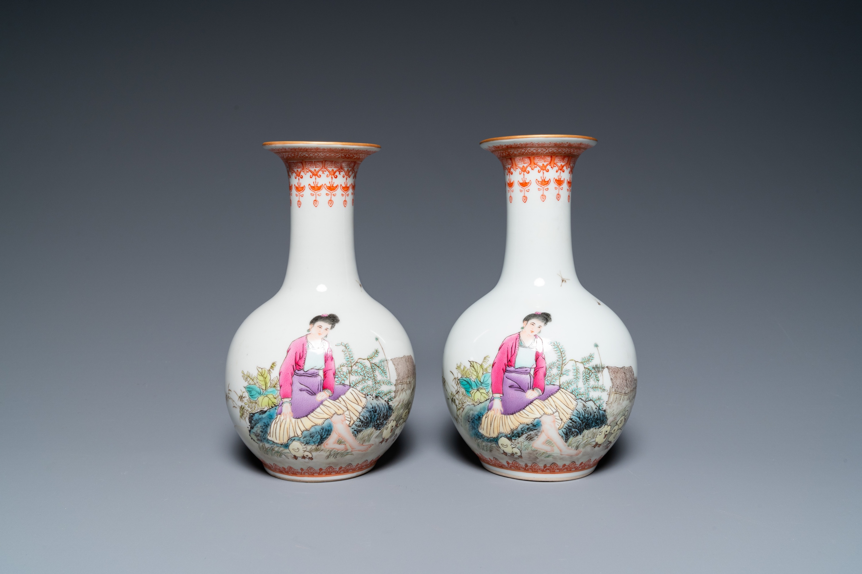 Four Chinese Cultural Revolution vases depicting farmers and children, Zhong Guo Jing De Zhen Zhi ma - Image 2 of 36