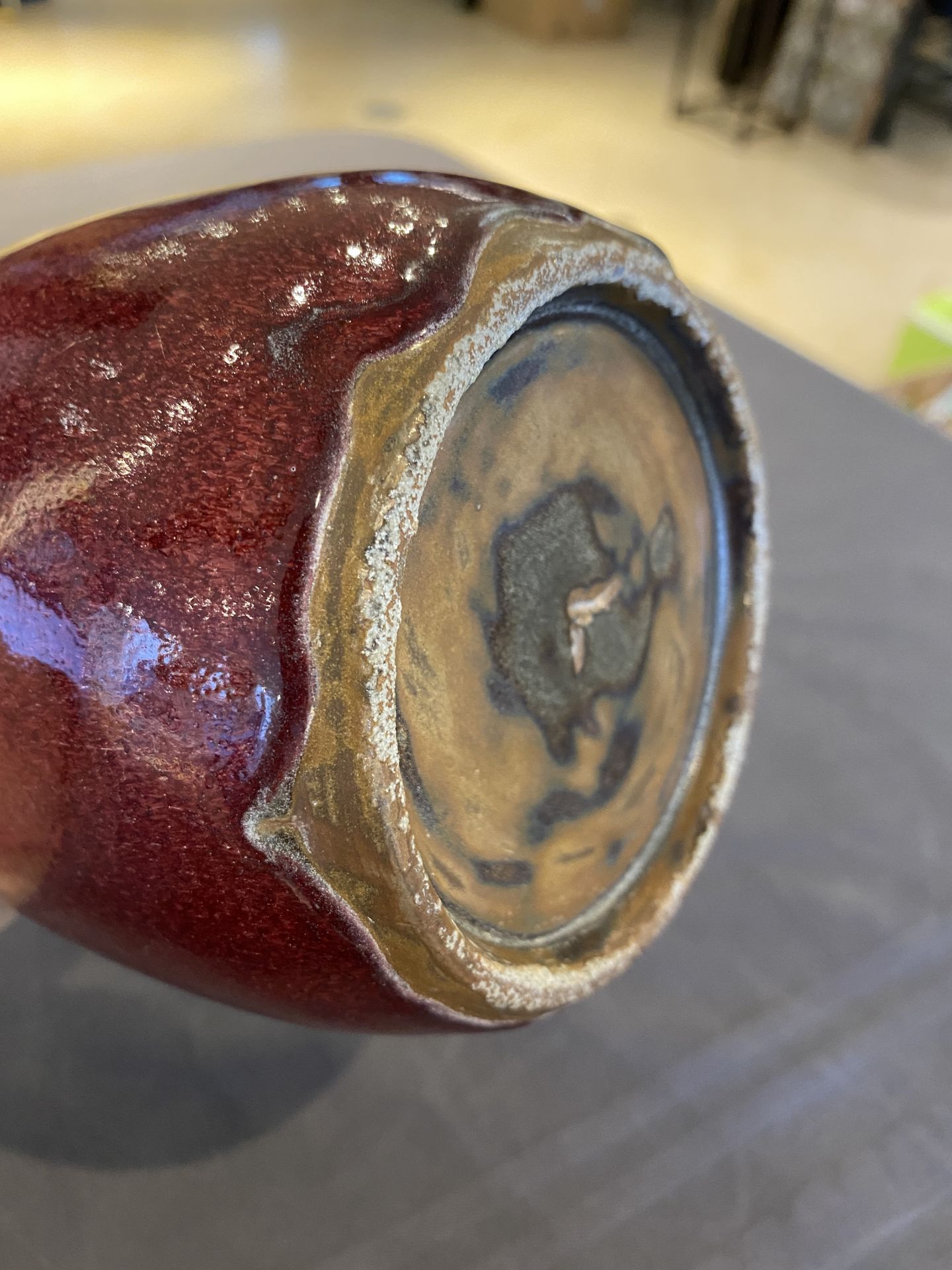 A Chinese flambŽ-glazed mallet-shaped vase, 19/20th C. - Image 11 of 11