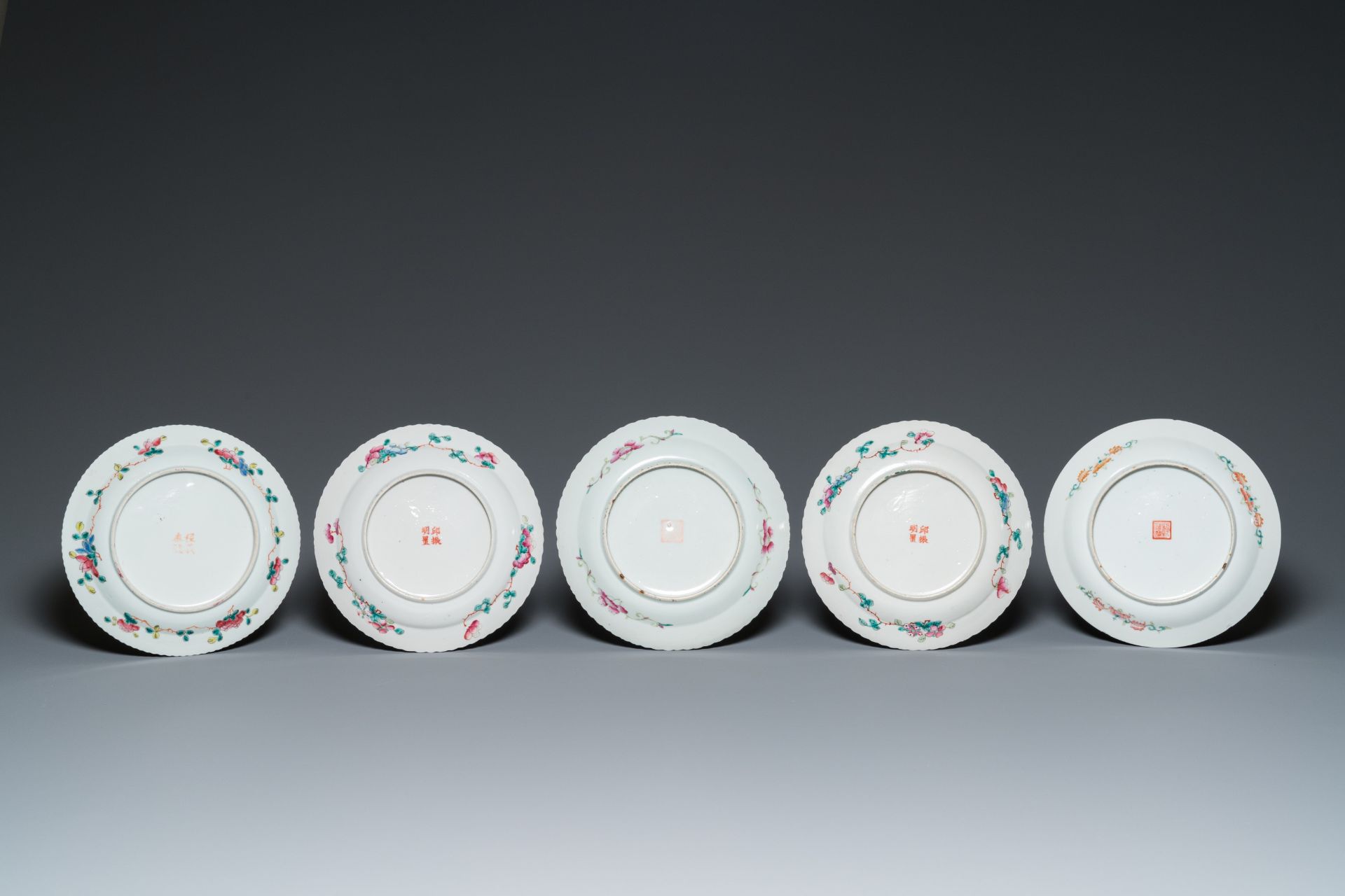 21 Chinese famille rose wares for the Straits or Peranakan market, 19th C. - Image 3 of 13