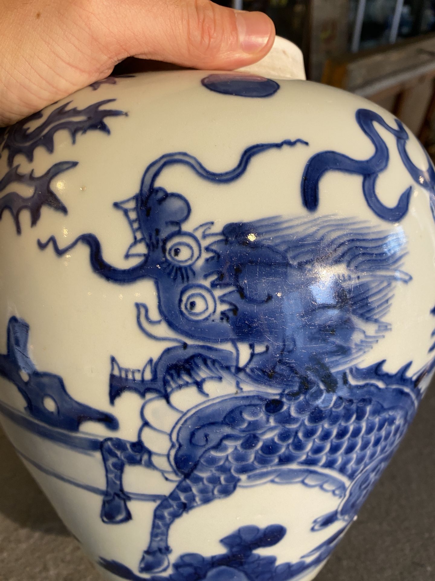 A Chinese blue and white 'qilin' jar, Shunzhi - Bild 12 aus 23