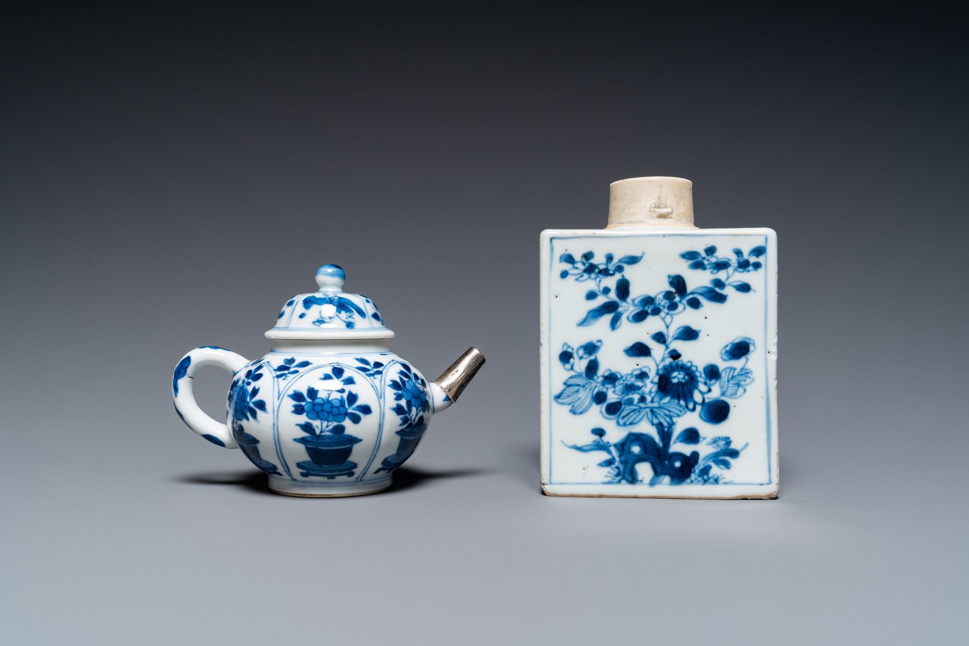 14 Chinese blue and white tea wares, Kangxi and later - Image 10 of 62