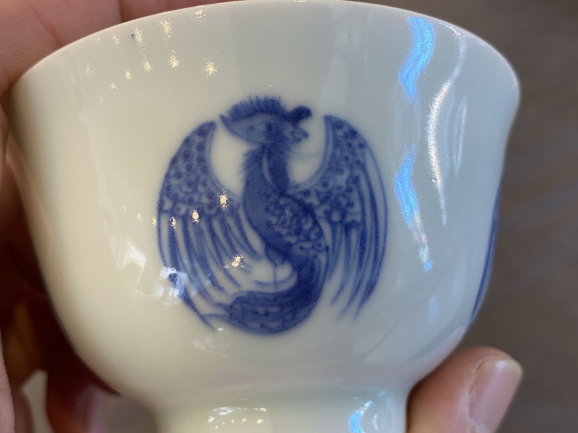 A pair of Chinese blue and white cups, Daoguang mark, 19/20th C. - Image 17 of 17