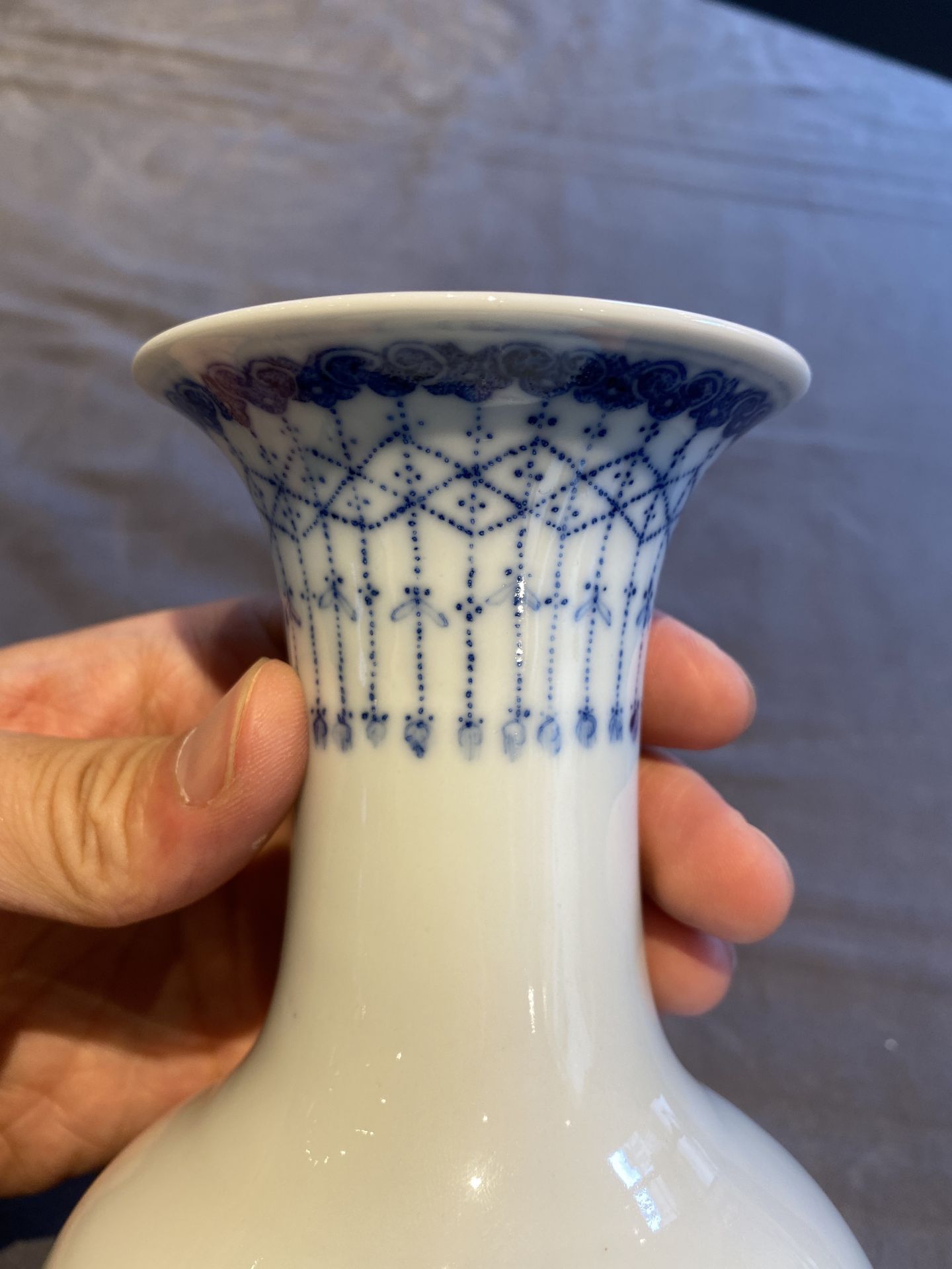 A Chinese blue and white 'Wang Bu' vase, Yongzheng mark, 20th C. - Image 14 of 22