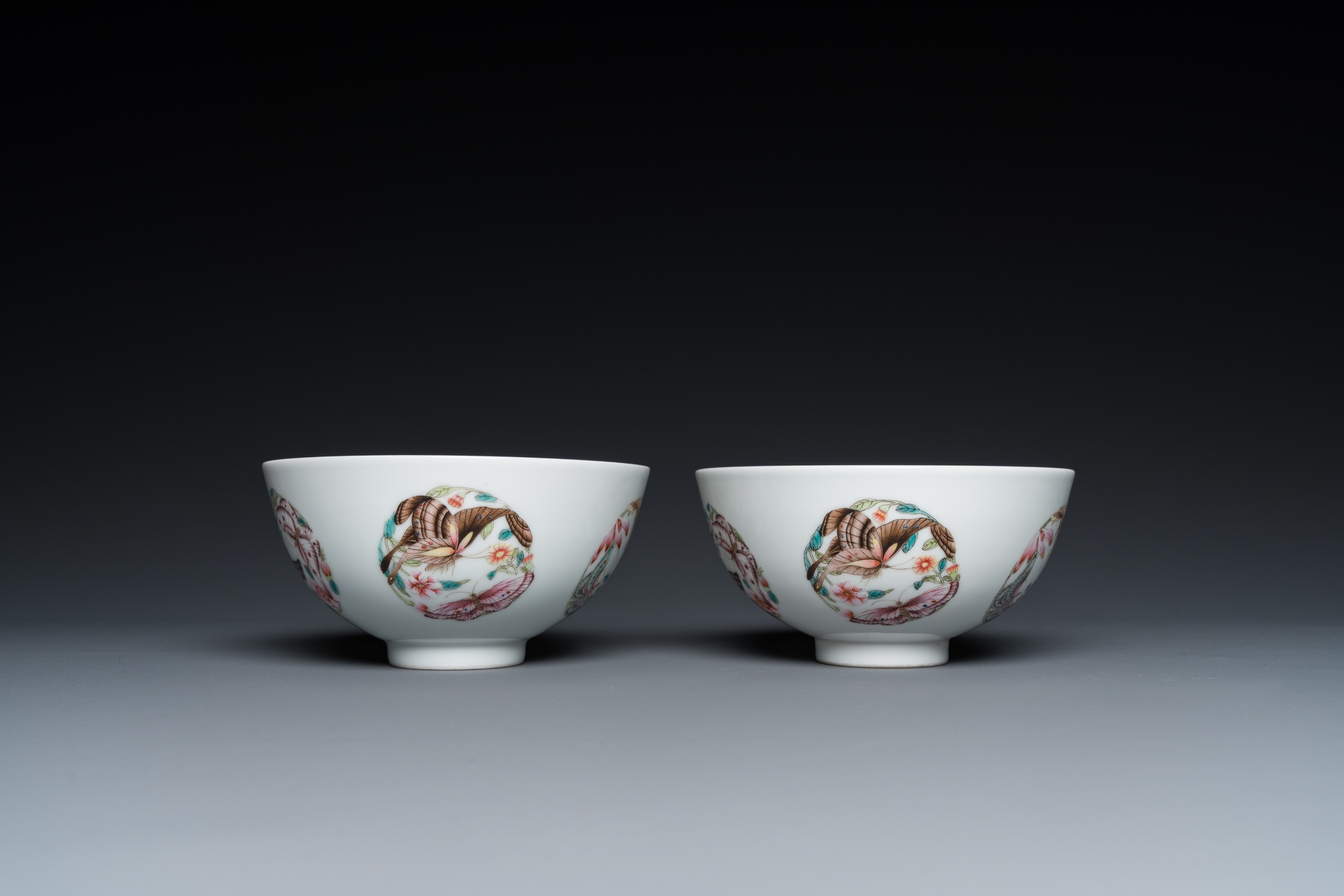 A pair of Chinese famille rose 'butterfly' bowls, Yonzheng mark, probably Republic - Image 5 of 16