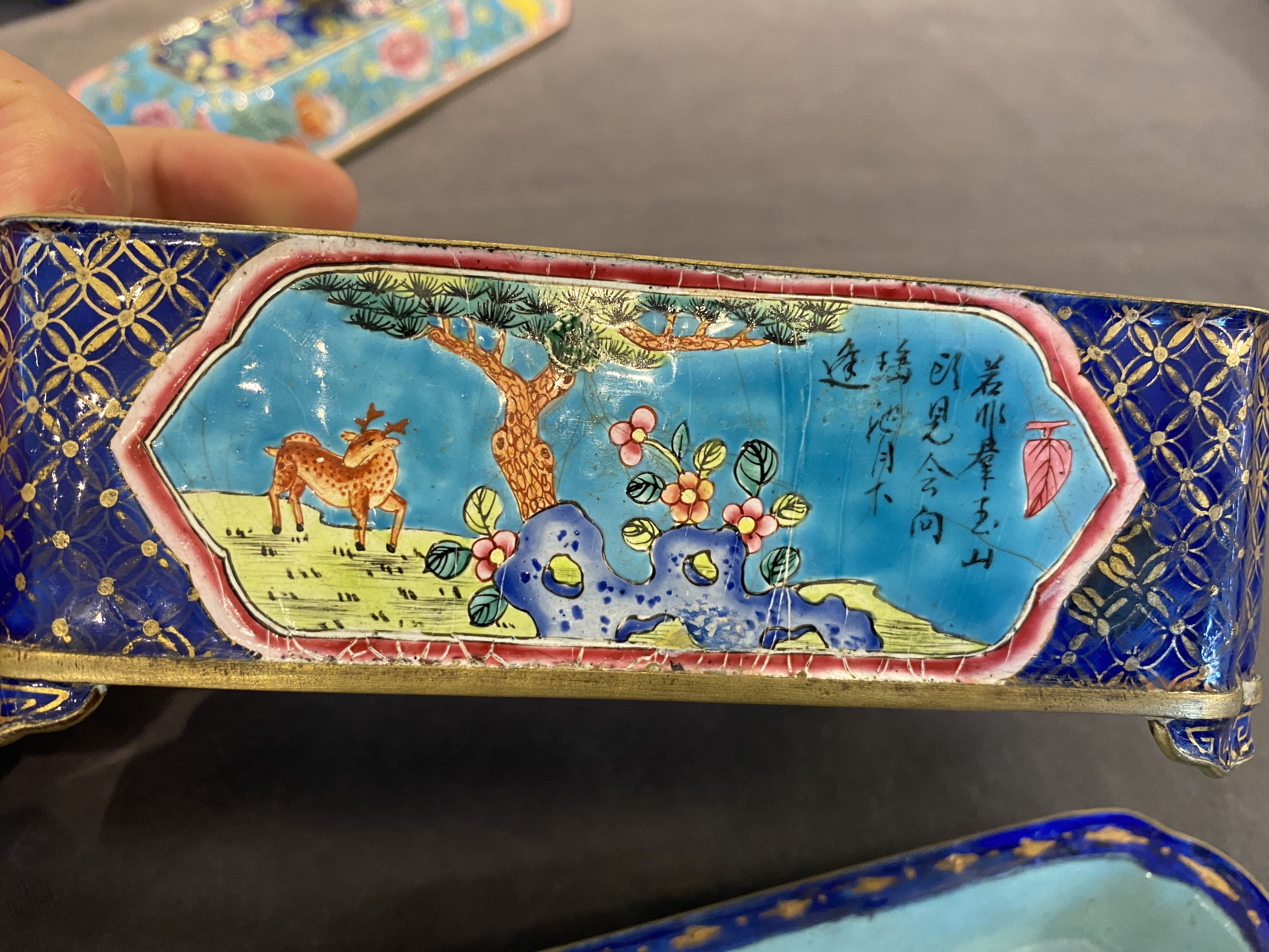 A Chinese Canton enamel covered box and interior tray for the Vietnamese market, 19th C. - Image 18 of 37