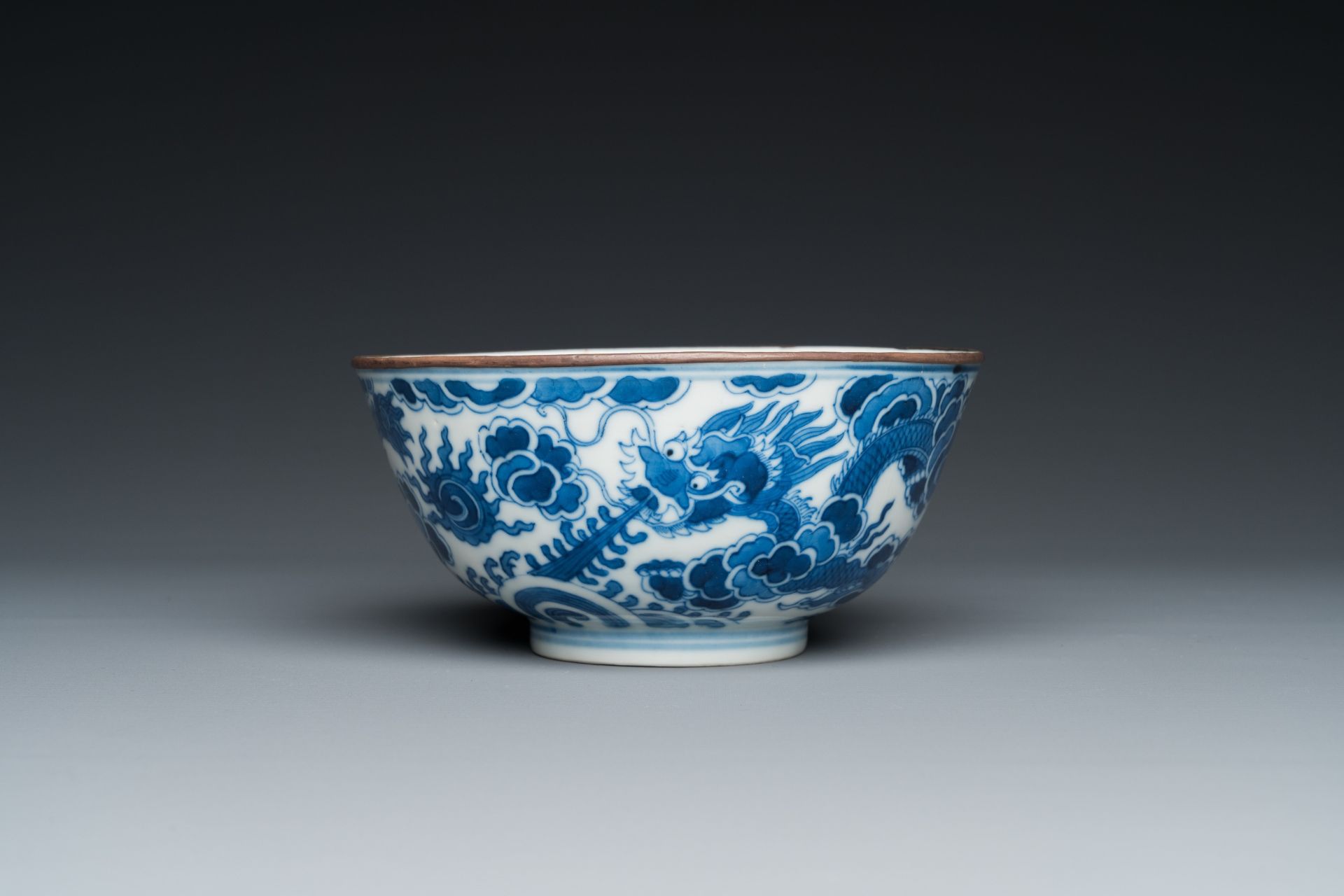 A Chinese blue and white 'Bleu de Hue' bowl for the Vietnamese market, Minh Mang Nian Zhi ____ mark, - Image 4 of 21