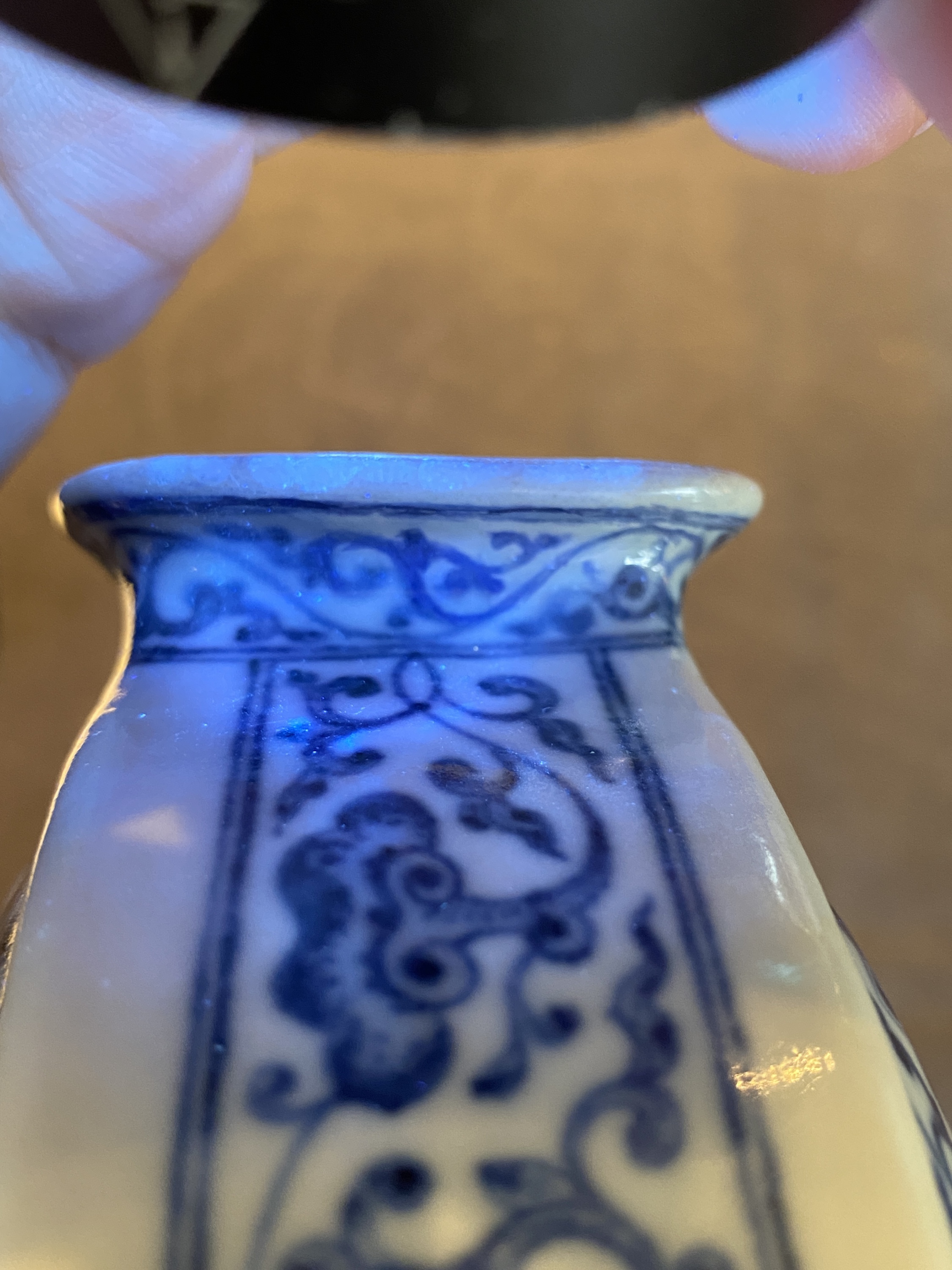 A Chinese blue and white Ming-style 'peaches' moonflask or 'bianhu', Jiaqing mark and of the period - Image 24 of 25