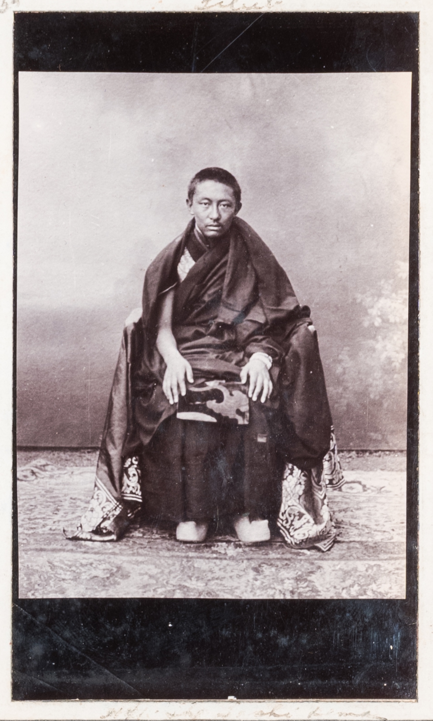 A rare photo album on the 13th Dalai Lama's return from exile from India, ca. 1912/1913 - Image 18 of 21