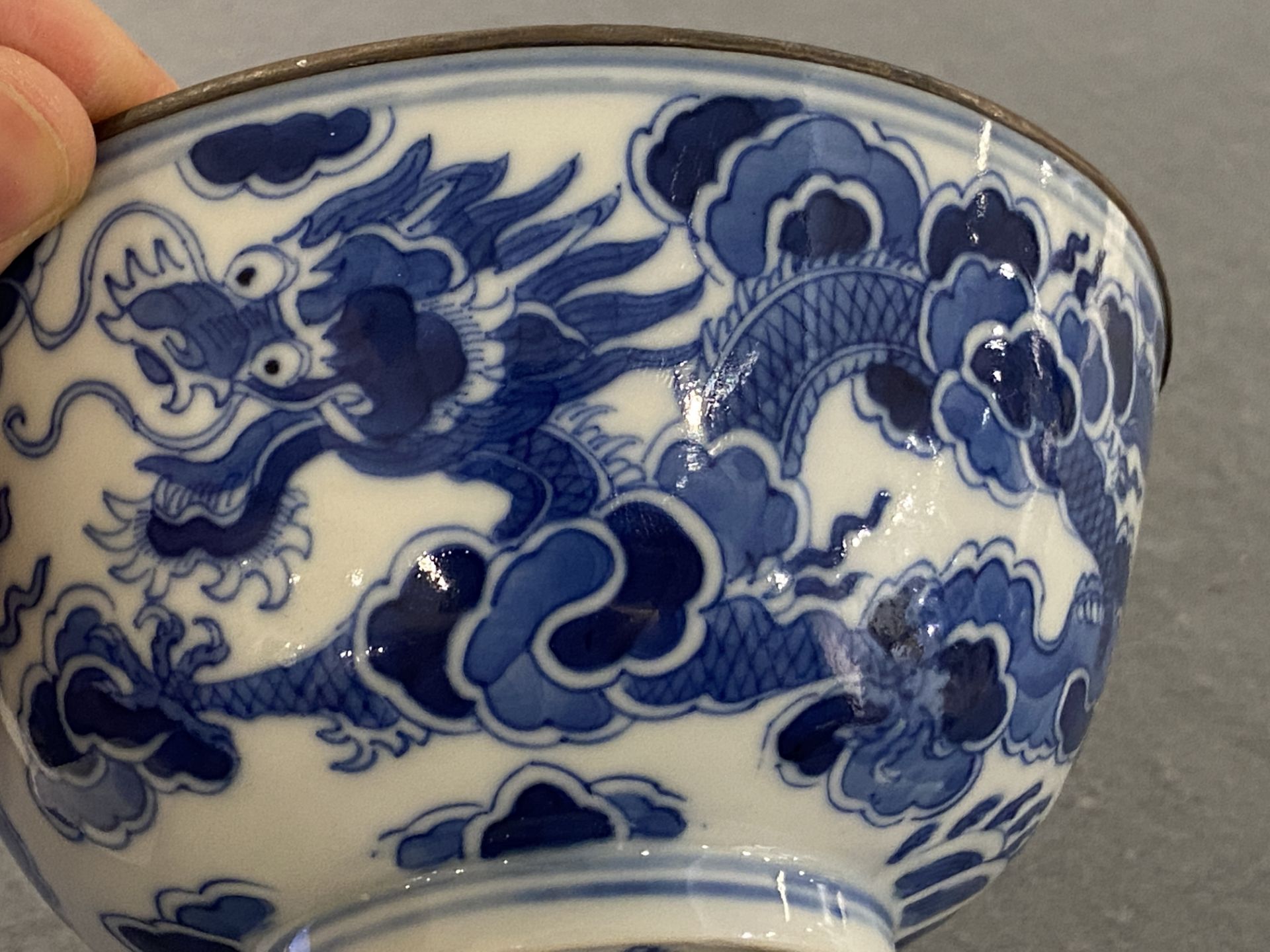 A Chinese blue and white 'Bleu de Hue' bowl for the Vietnamese market, Minh Mang Nian Zhi ____ mark, - Image 12 of 21