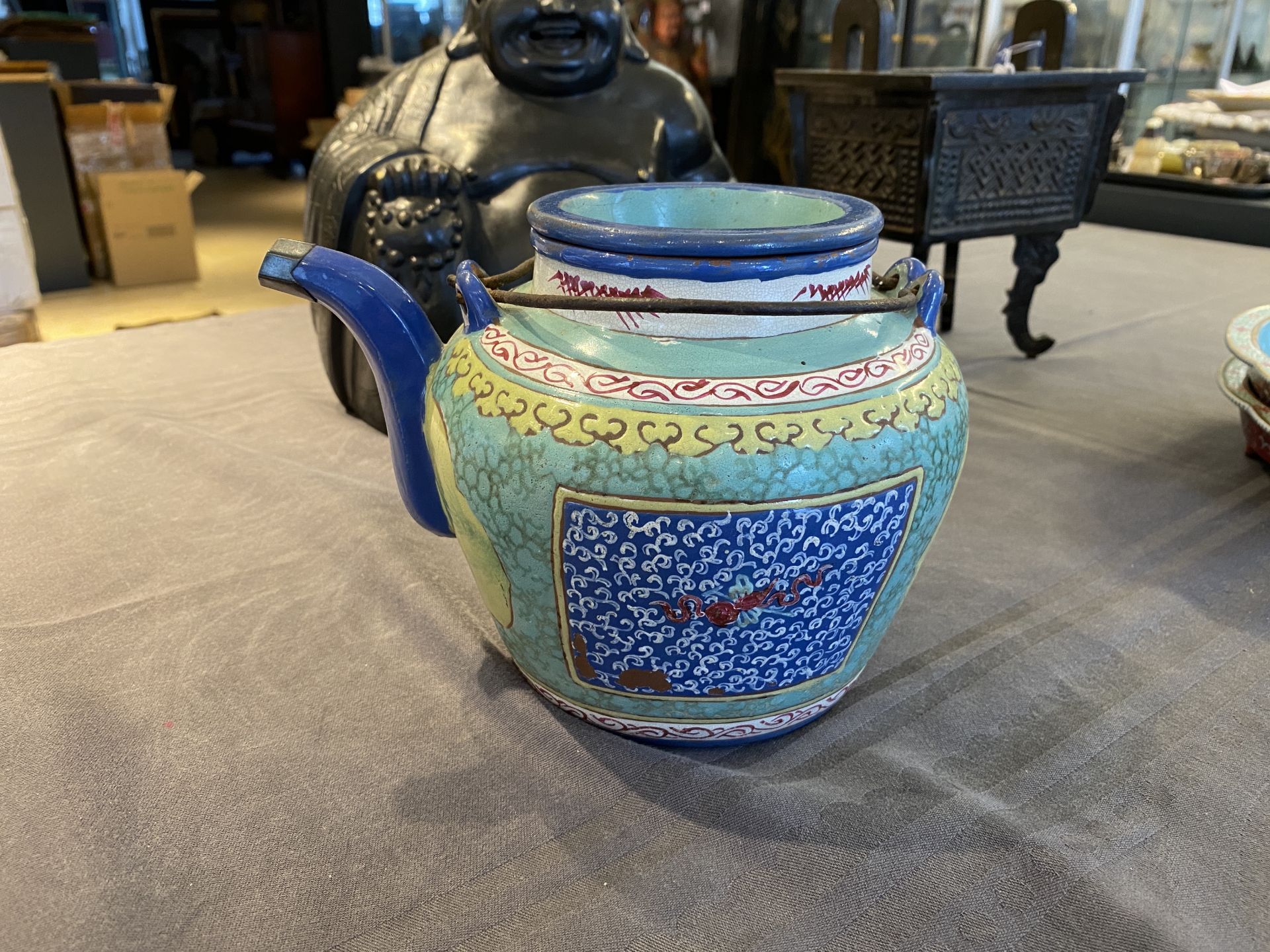 A Chinese enamelled Yixing stoneware teapot and cover, 19th C. - Image 8 of 23