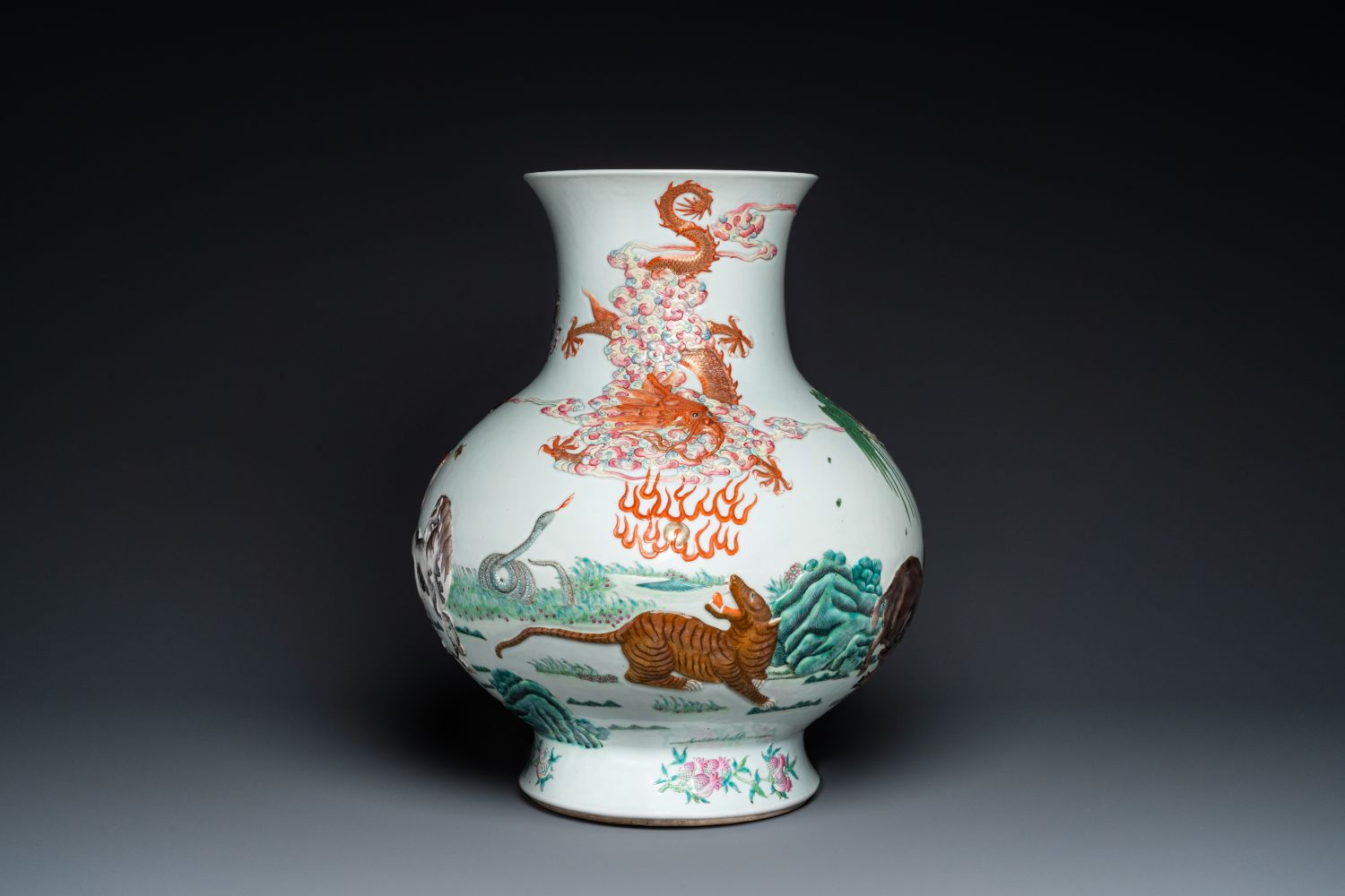 Four-day Asian & European arts auction, including important Chinese and Vietnamese works of art