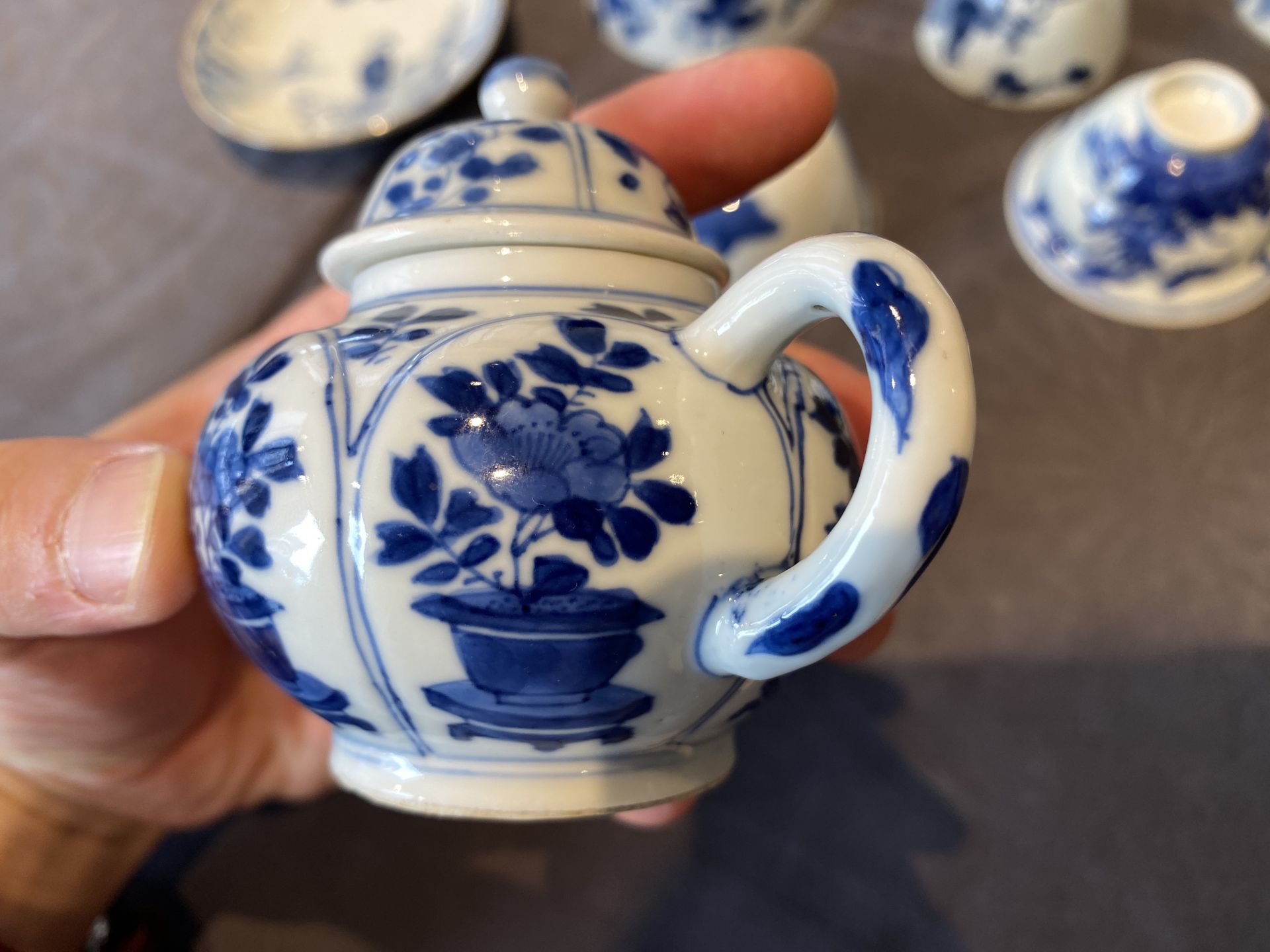 14 Chinese blue and white tea wares, Kangxi and later - Image 19 of 62