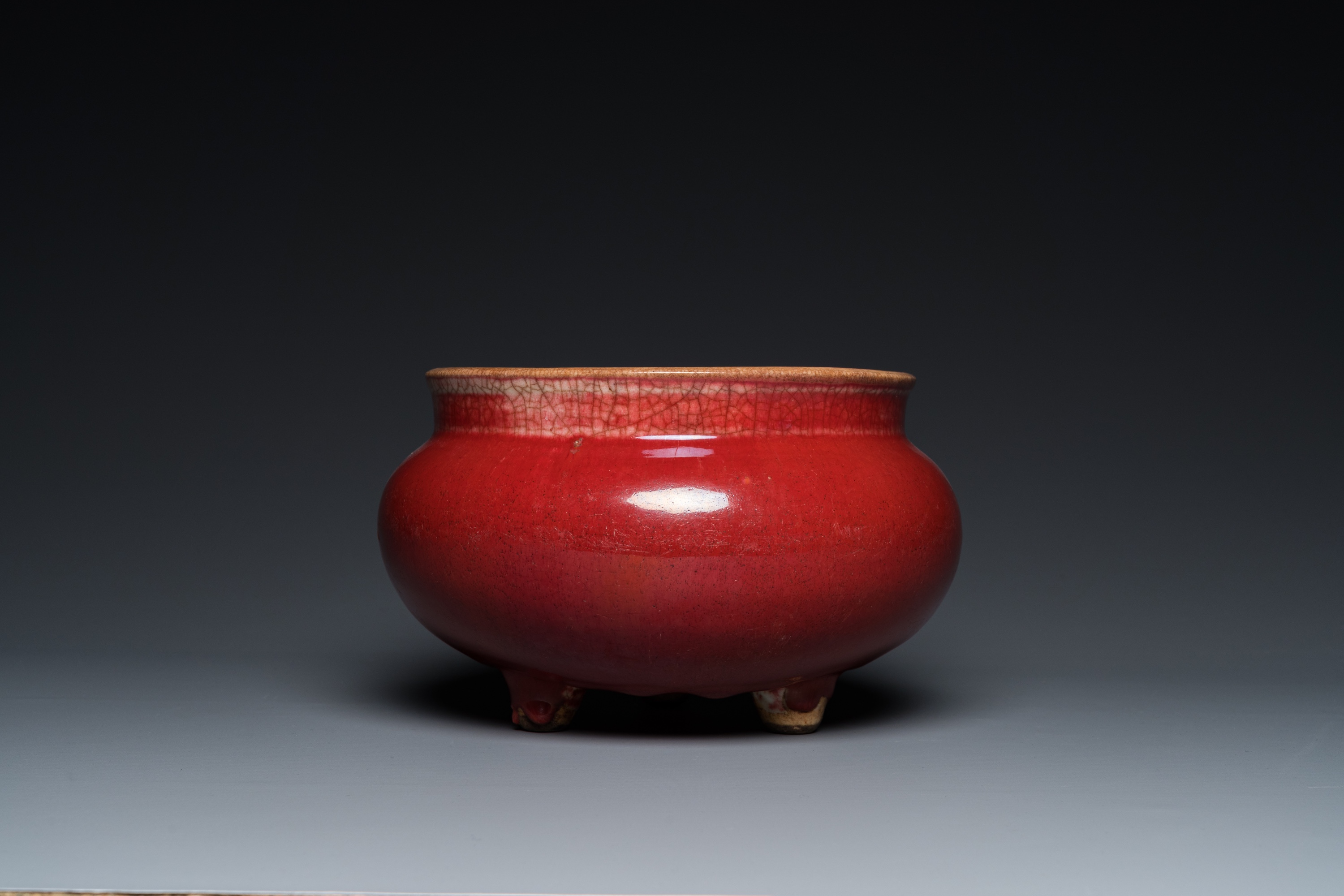 A Chinese sang-de-boeuf-glazed tripod censer, 18/19th C. - Image 2 of 7