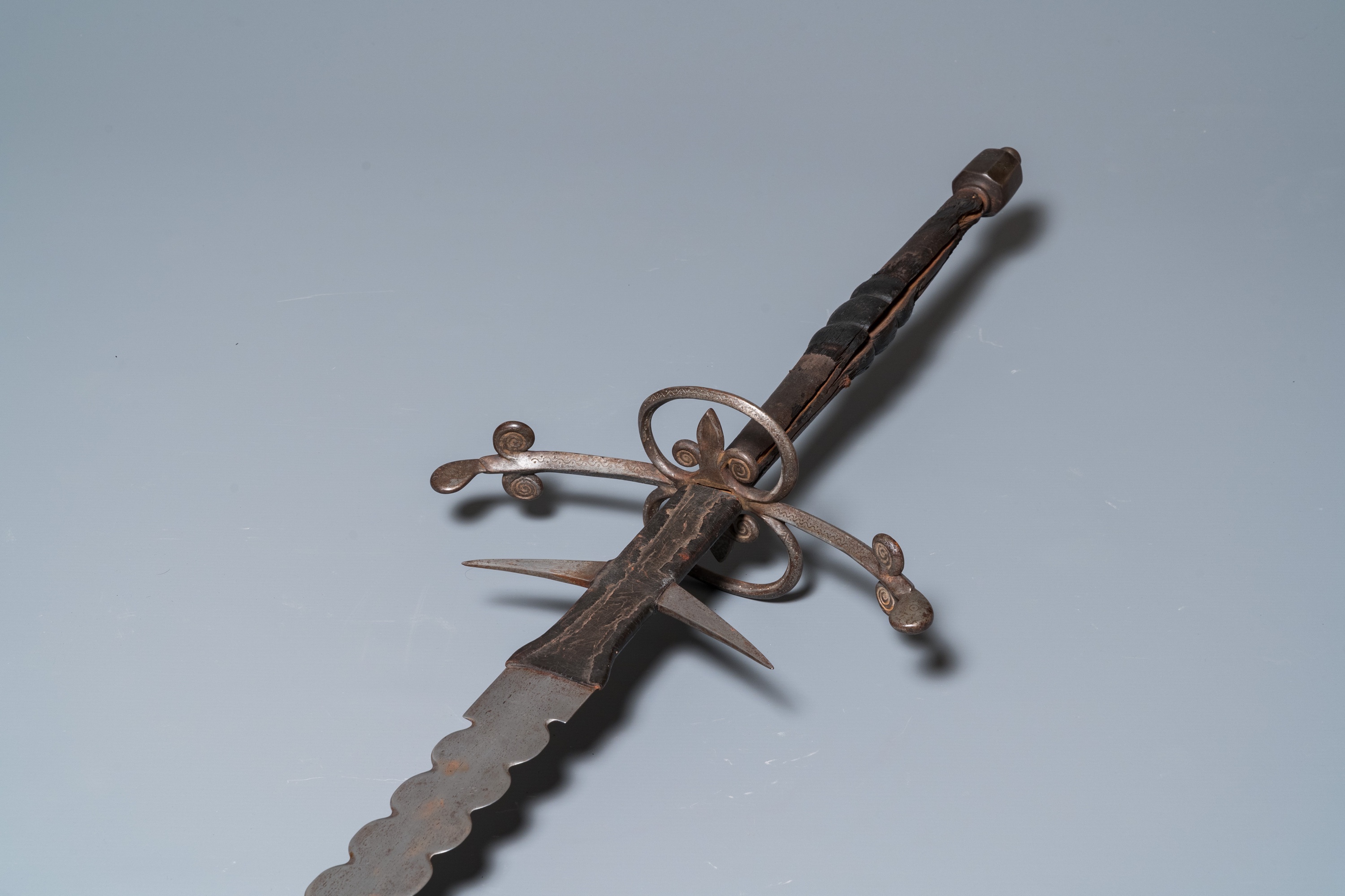 A large two-handed 'Flamberge' sword, Germany, 2nd half 16th C. - Image 6 of 9