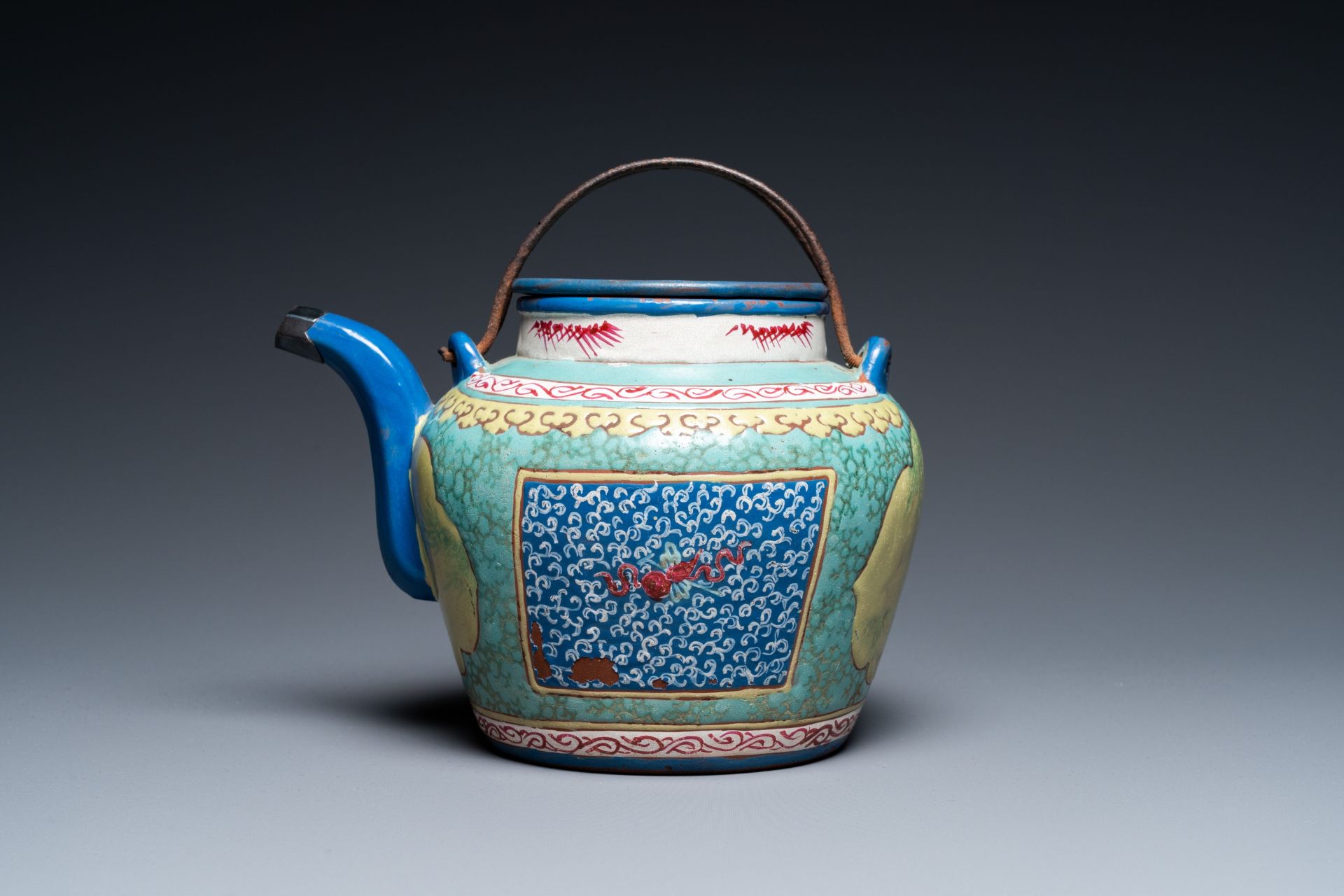 A Chinese enamelled Yixing stoneware teapot and cover, 19th C. - Image 3 of 23