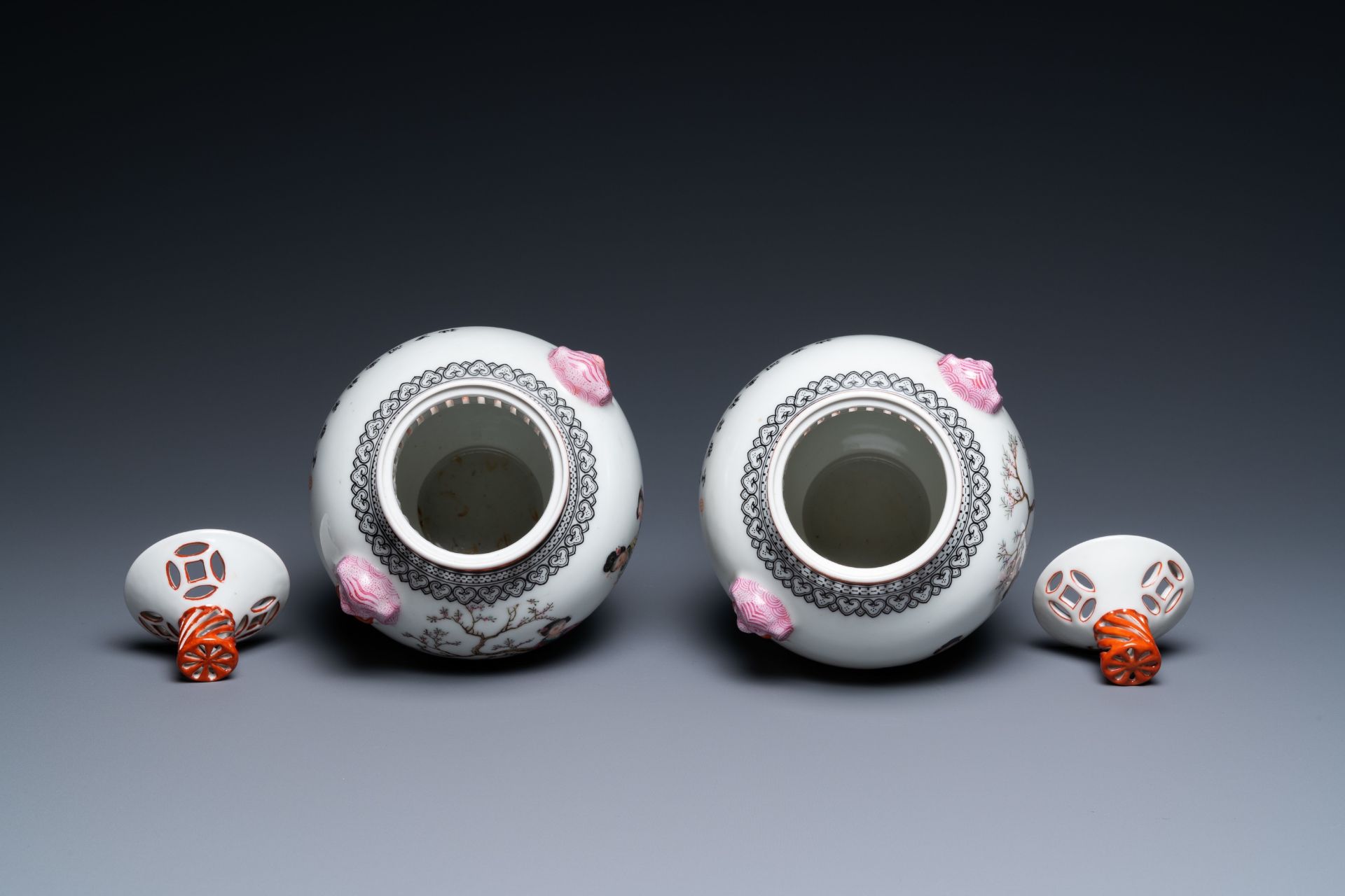 A pair of Chinese famille rose vases with reticulated covers, Qianlong mark, Republic - Image 5 of 17