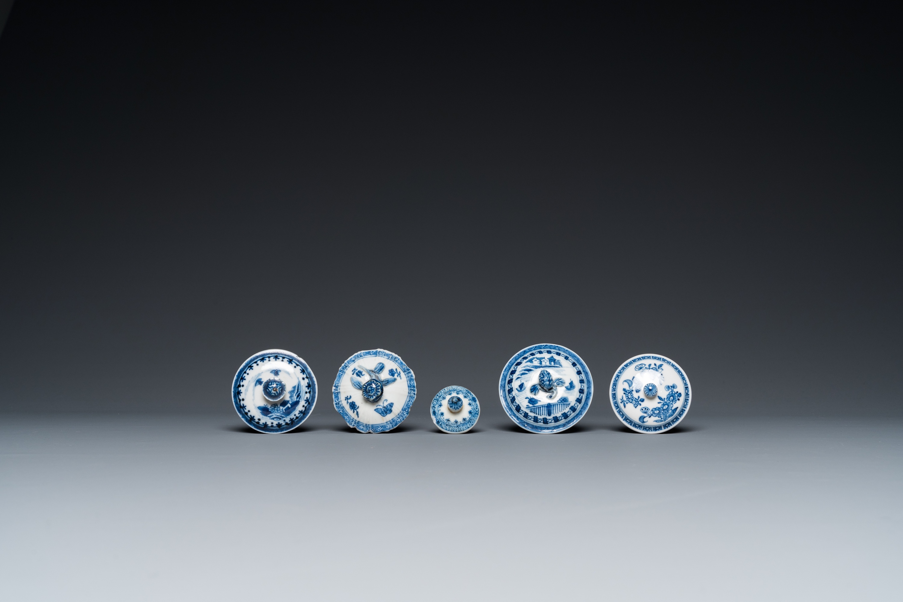 16 Chinese blue and white wares, Kangxi/Qianlong - Image 14 of 15