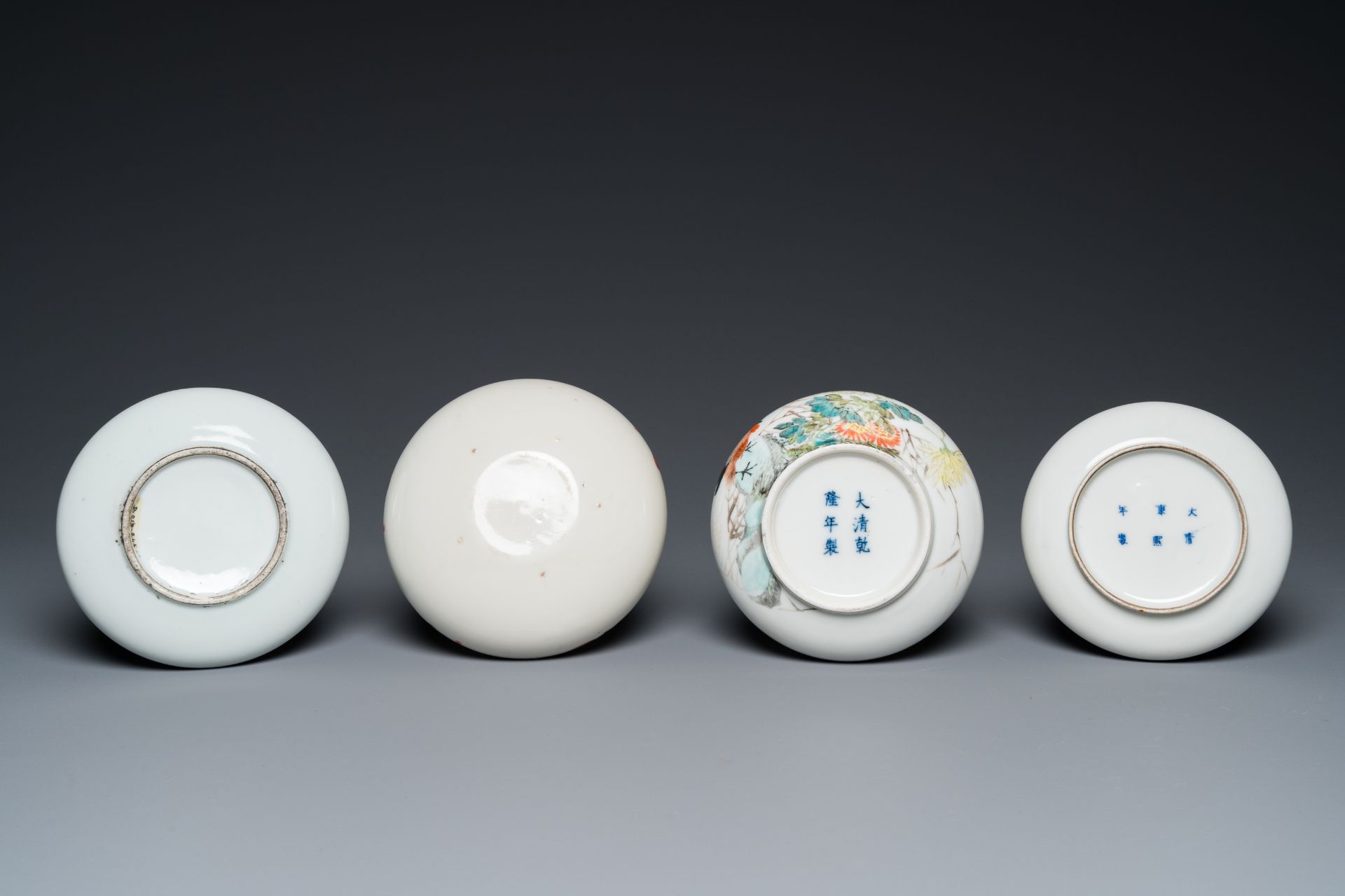 Six Chinese porcelain brush washers, 19/20th C. - Image 7 of 9