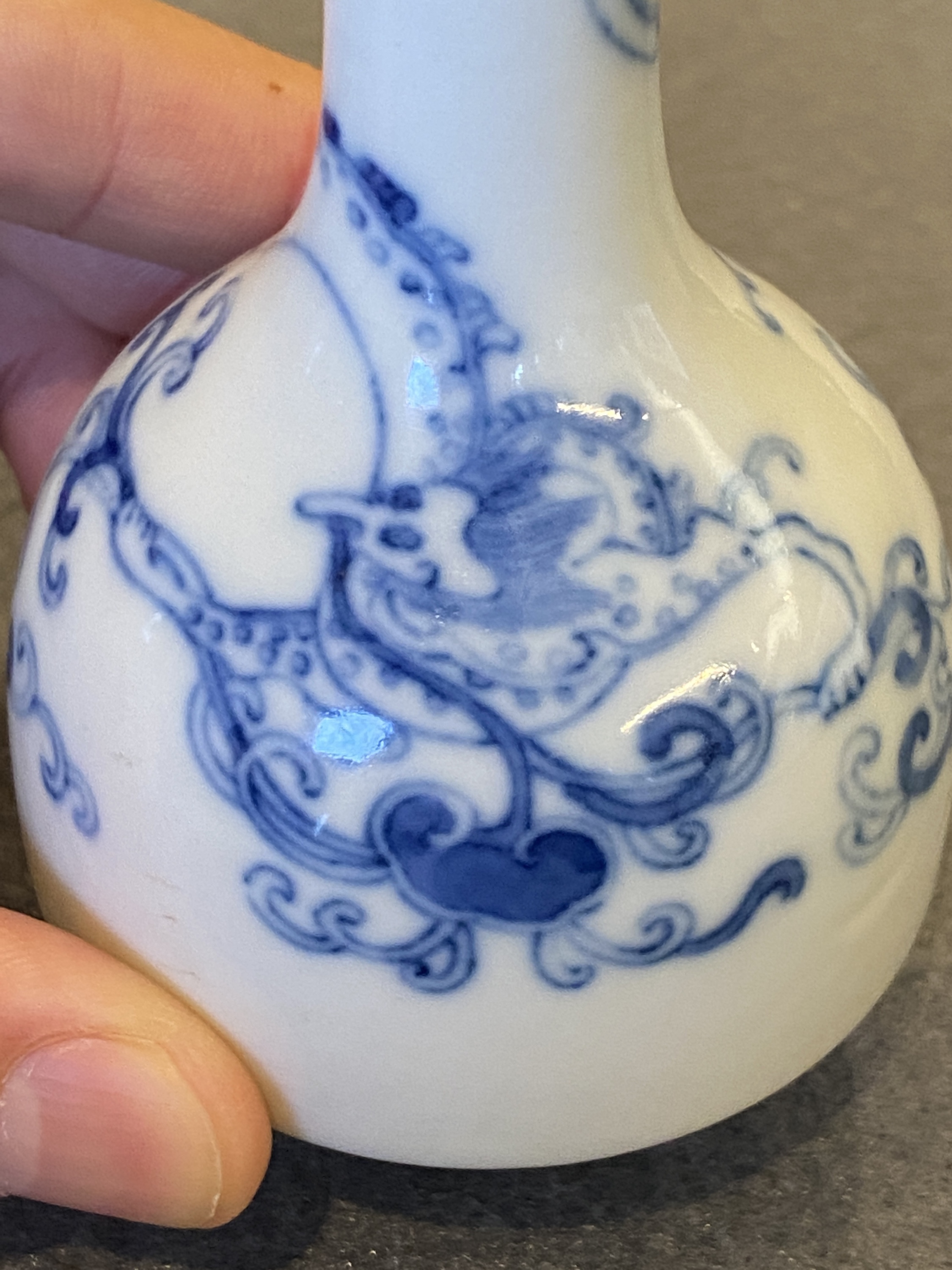 A small Chinese blue and white 'dragon' bottle vase, Yongzheng mark and possibly of the period - Image 14 of 29