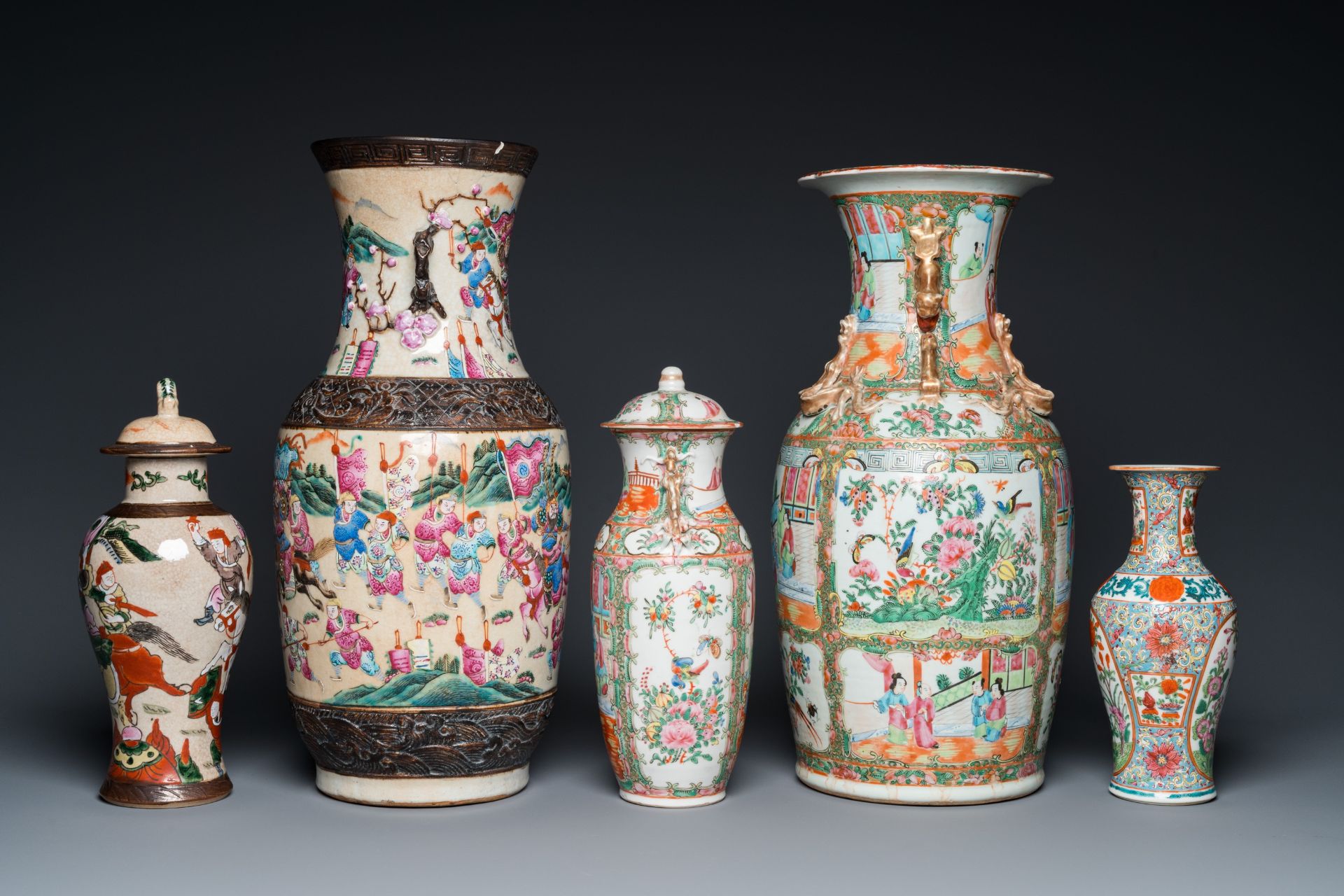 Eight Chinese Canton famille rose vases, two Nanking vases and two famille rose bowls, 19/20th C. - Image 3 of 15