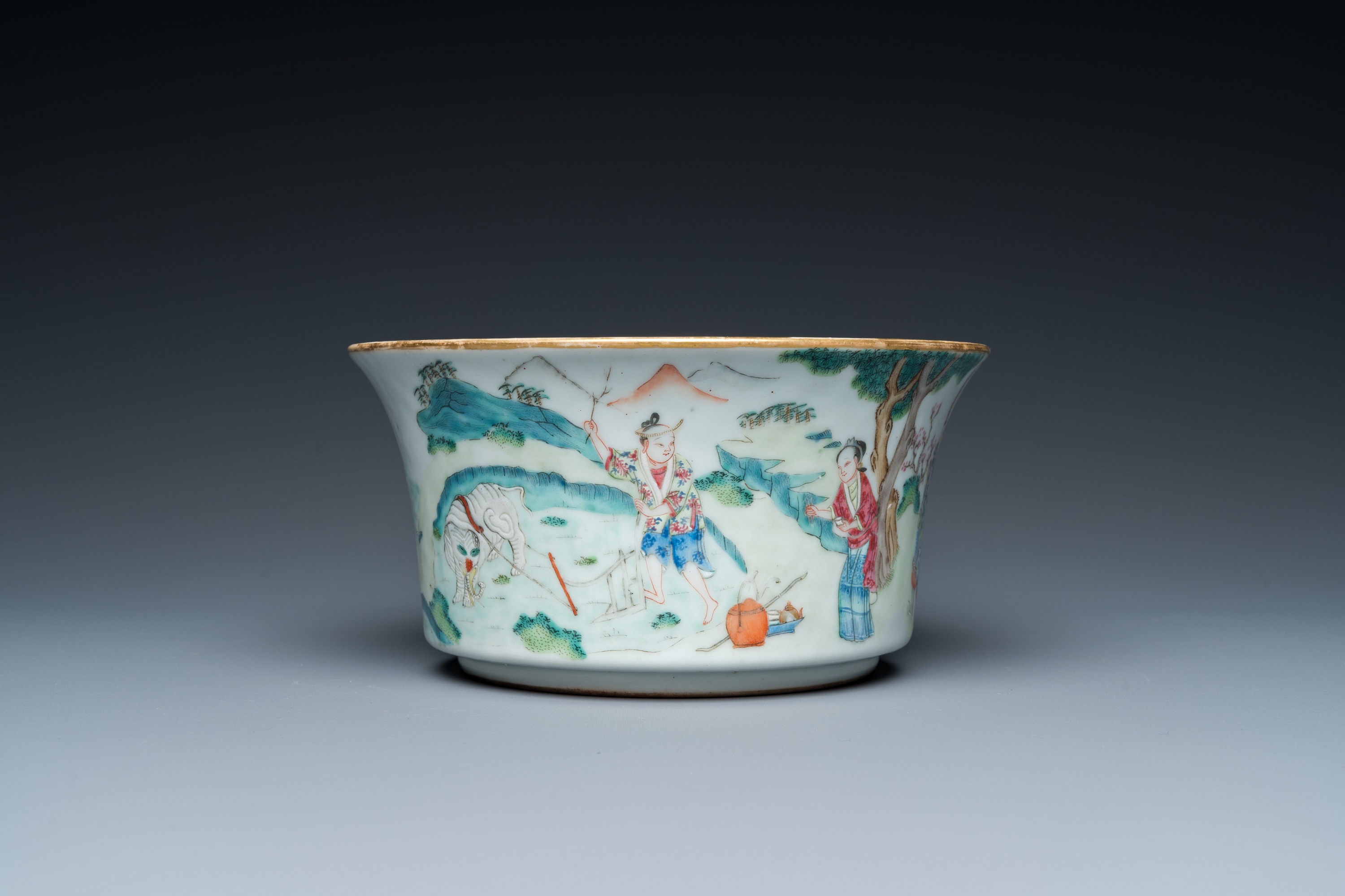 A Chinese famille rose narrative subject bowl, Daoguang mark and of the period - Image 4 of 15