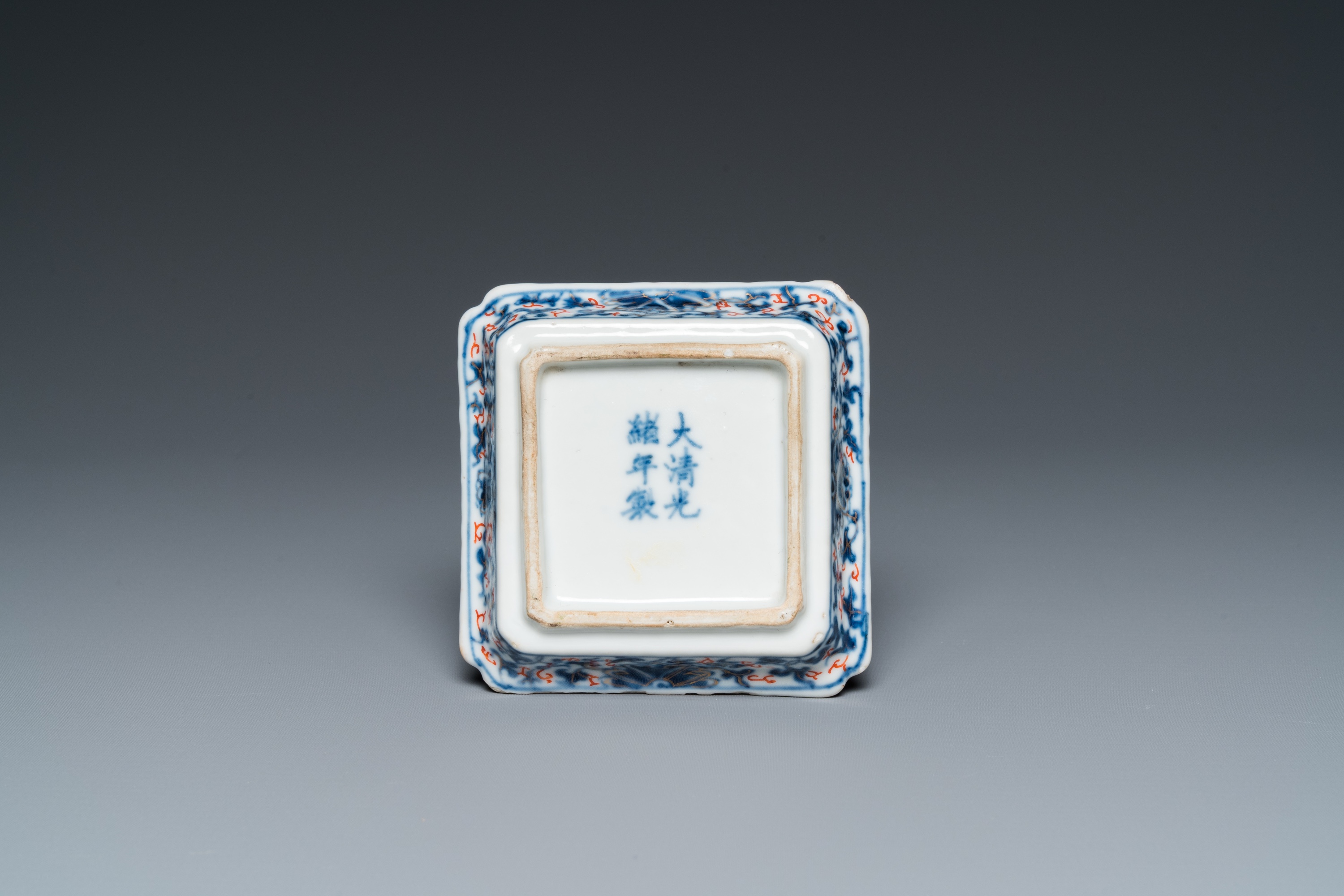 A varied collection of Chinese blue and white porcelain, Kangxi and later - Image 3 of 9