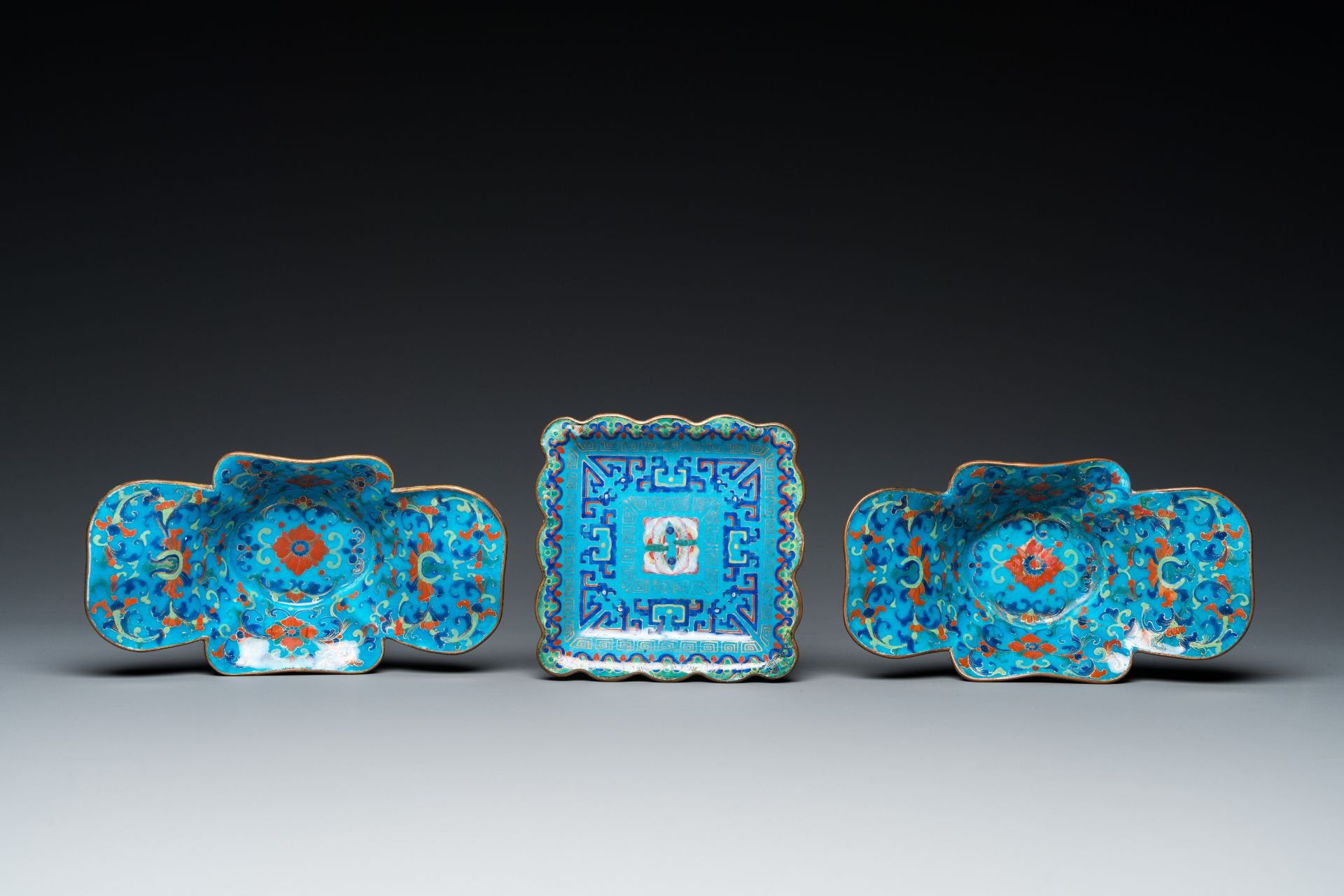 A pair of Chinese Canton enamel bowls and a square dish, Qianlong/Jiaqing - Image 2 of 8