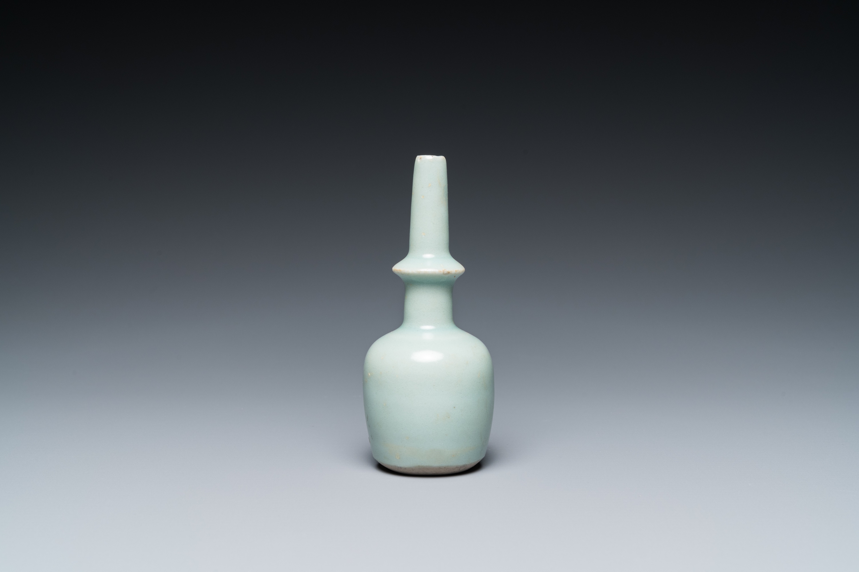 A Chinese celadon-glazed miniature 'kundika' vase, Song/Yuan - Image 4 of 16