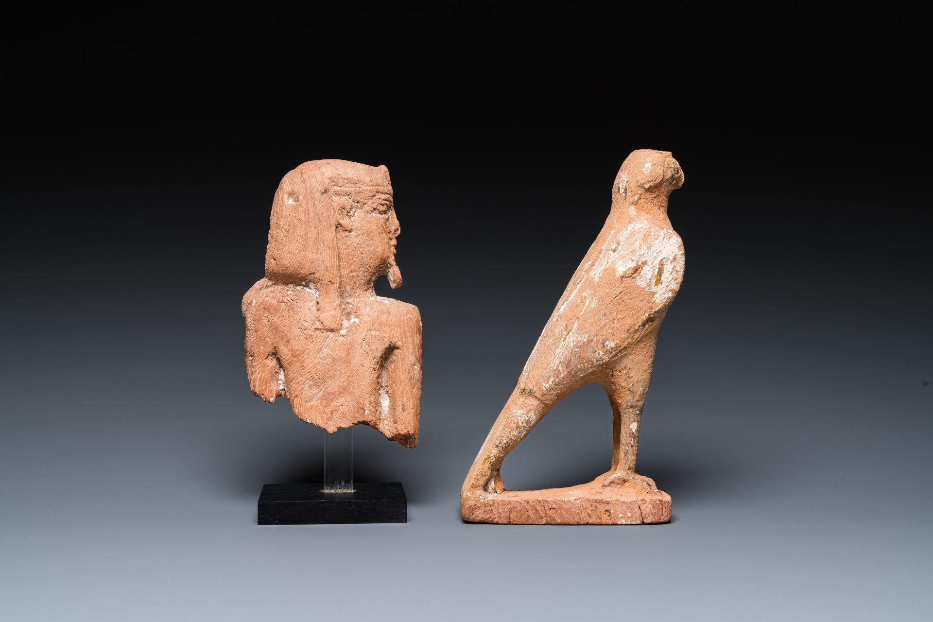 An Egyptian wooden Horus falcon and a fragment of a farao sculpture, Late Period - Image 2 of 7