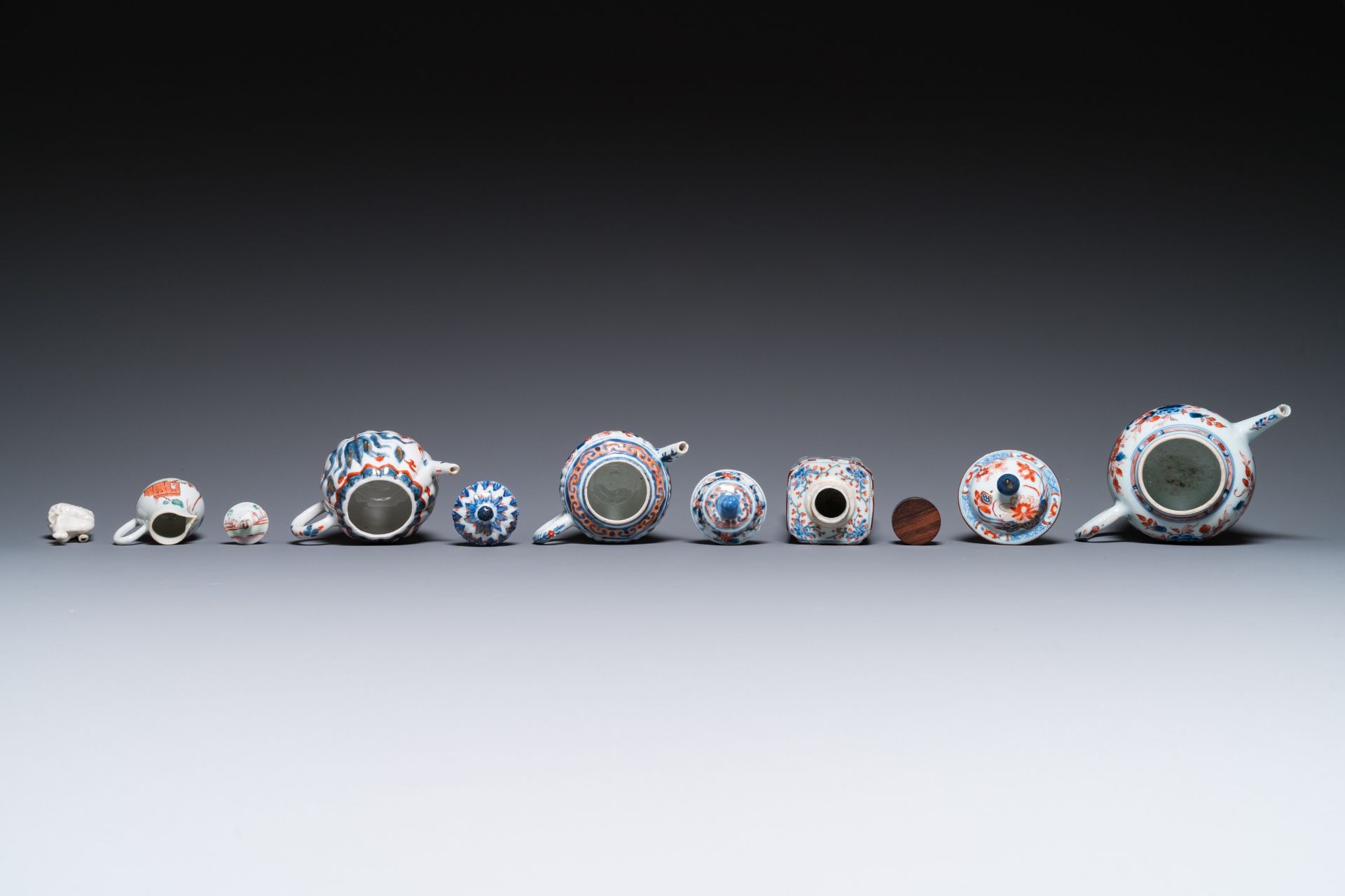 A varied collection of Chinese porcelain, Kangxi/Qianlong - Bild 8 aus 18