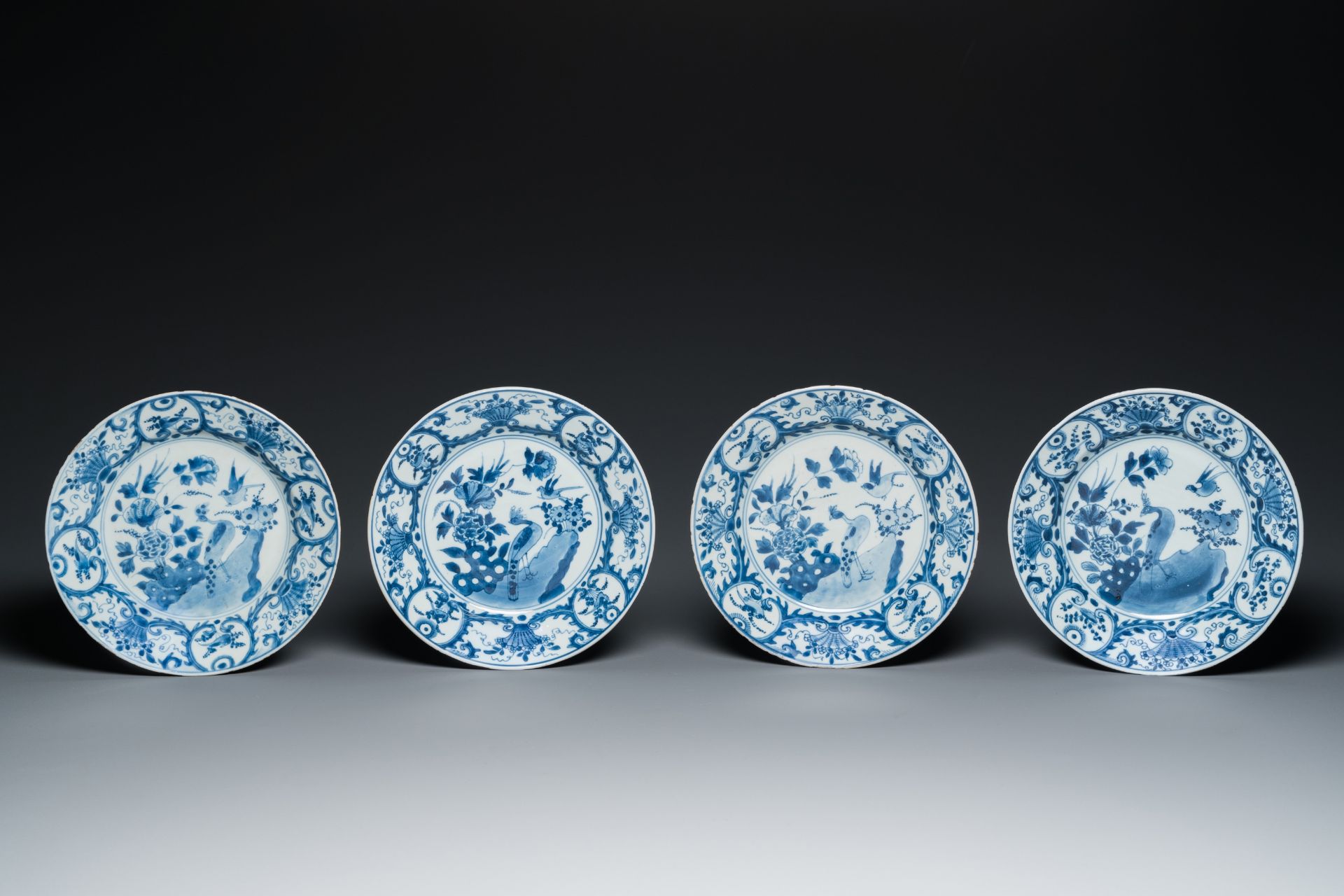 A varied collection of Chinese blue, white and famille rose porcelain, Kangxi/Qianlong - Bild 4 aus 17