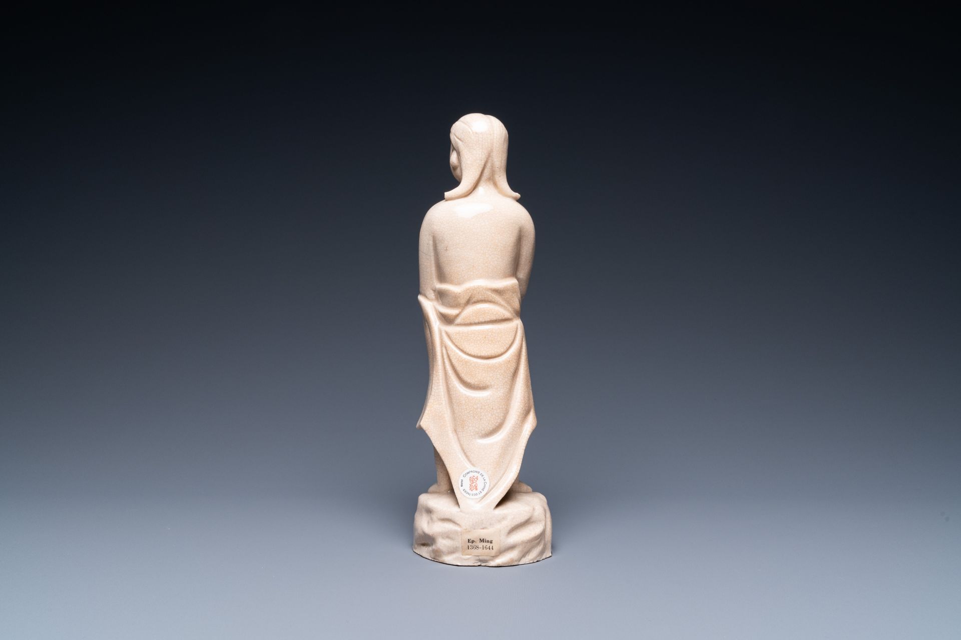 A Chinese monochrome soft paste sculpture of Adam, Kangxi - Bild 4 aus 7