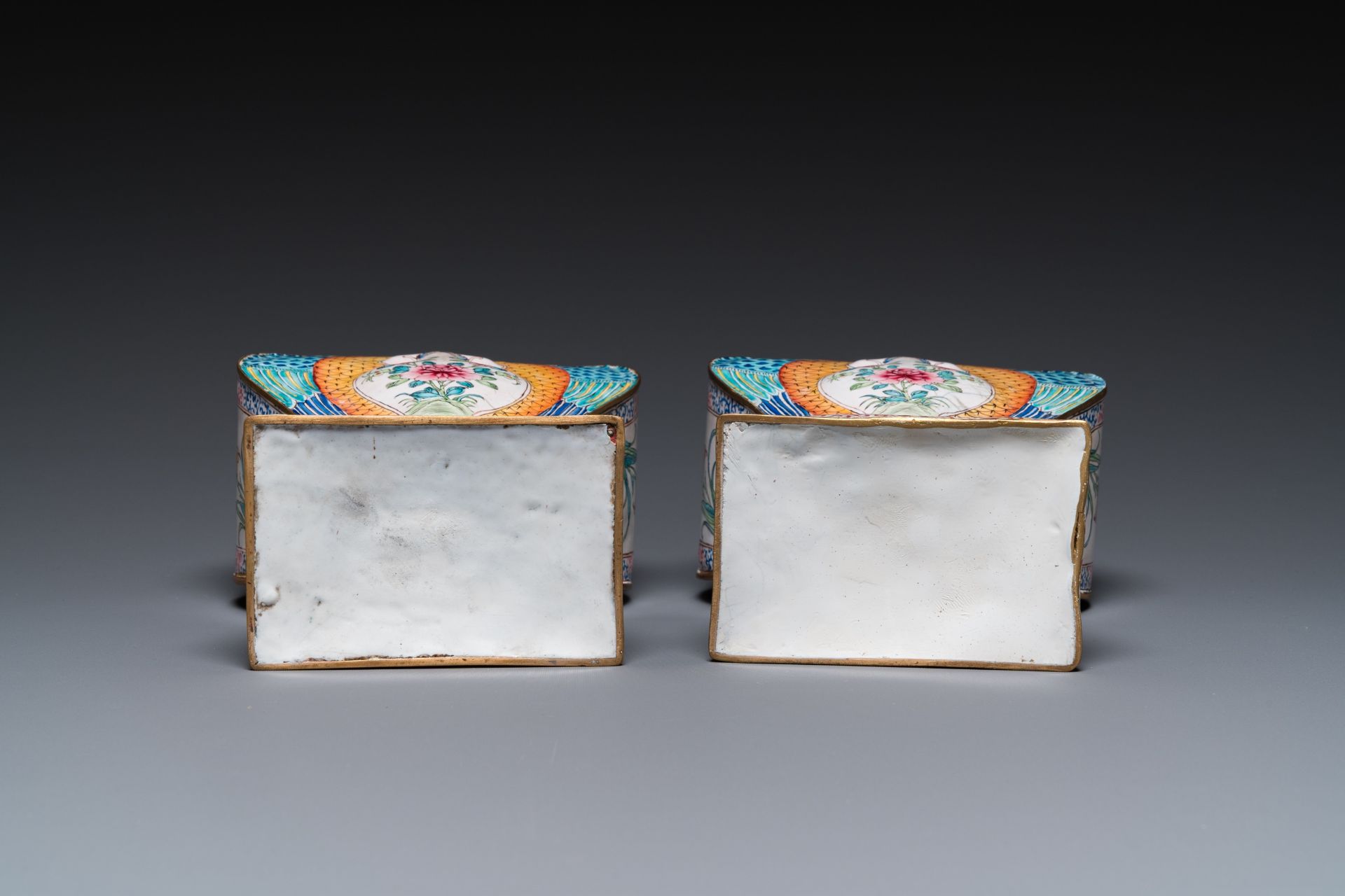 A pair of rare Chinese Canton enamel 'double eagle' vases, Yongzheng - Image 7 of 7