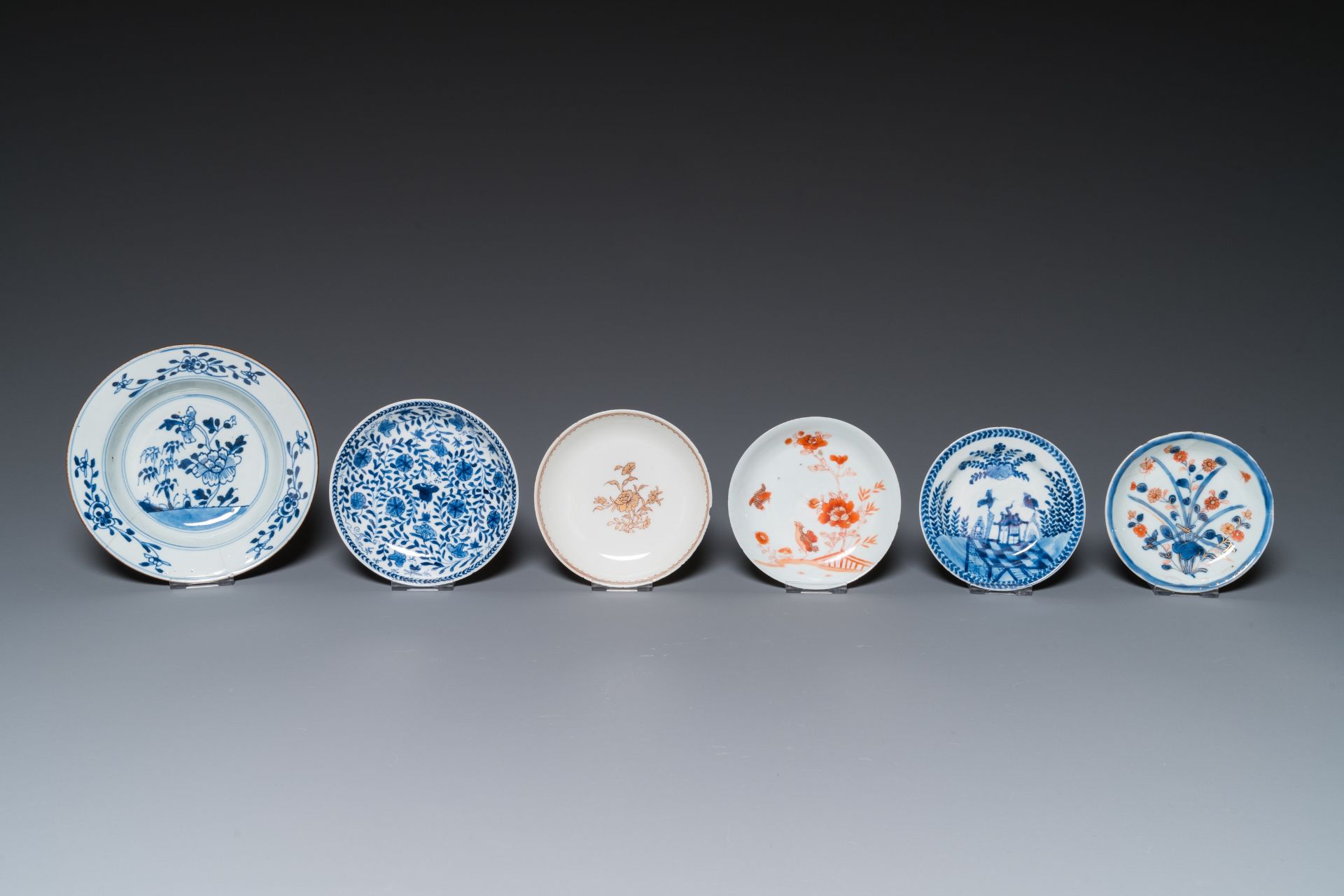 A varied collection of Chinese porcelain, Kangxi and later - Bild 2 aus 14