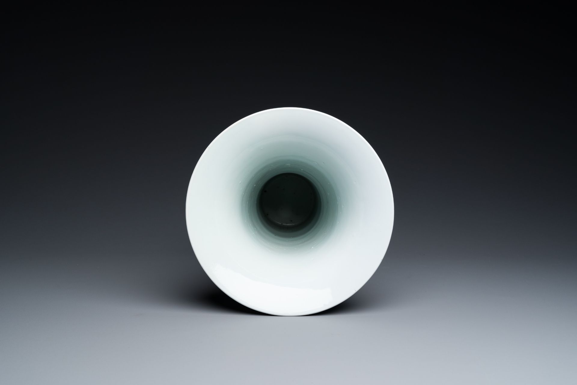 A Chinese blue, white, celadon and copper-red 'yenyen' vase, Kangxi mark, Qing - Image 5 of 6
