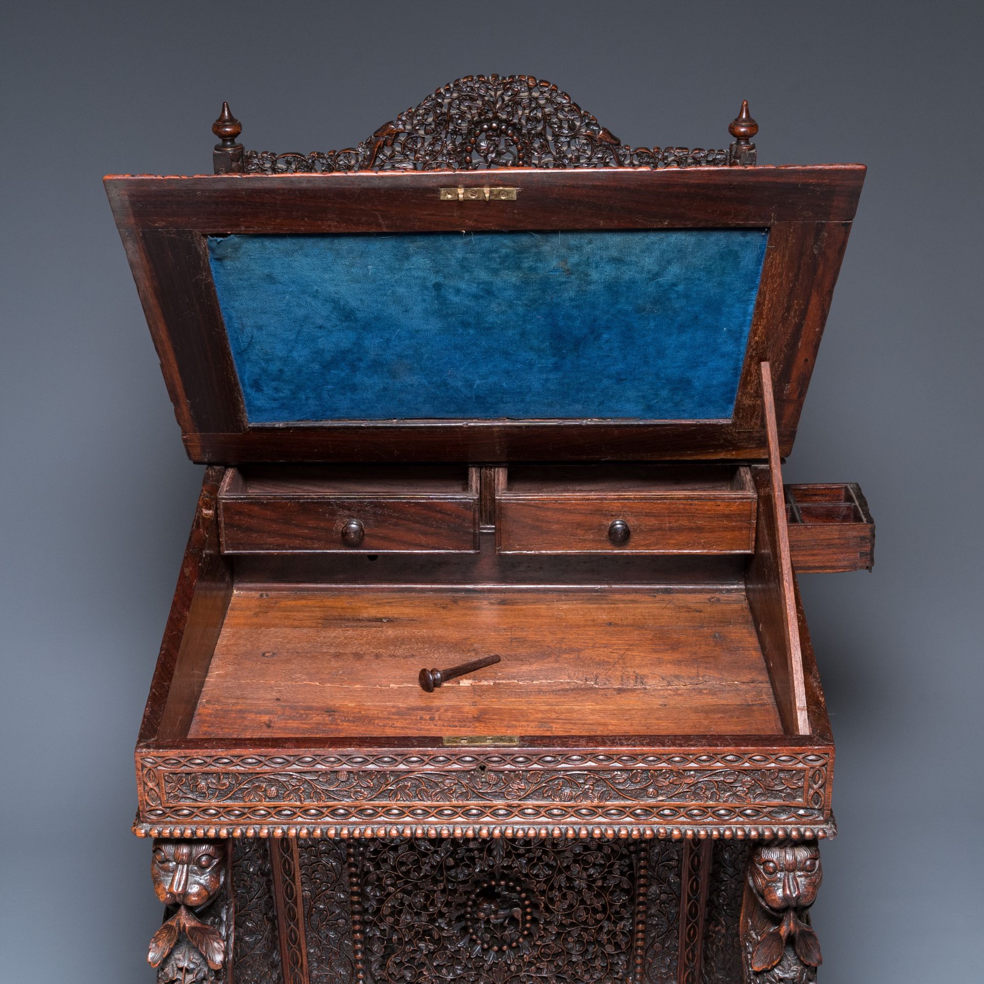A colonial Anglo-Indian reticulated wooden desk with hidden compartment, 19th C. - Image 23 of 24
