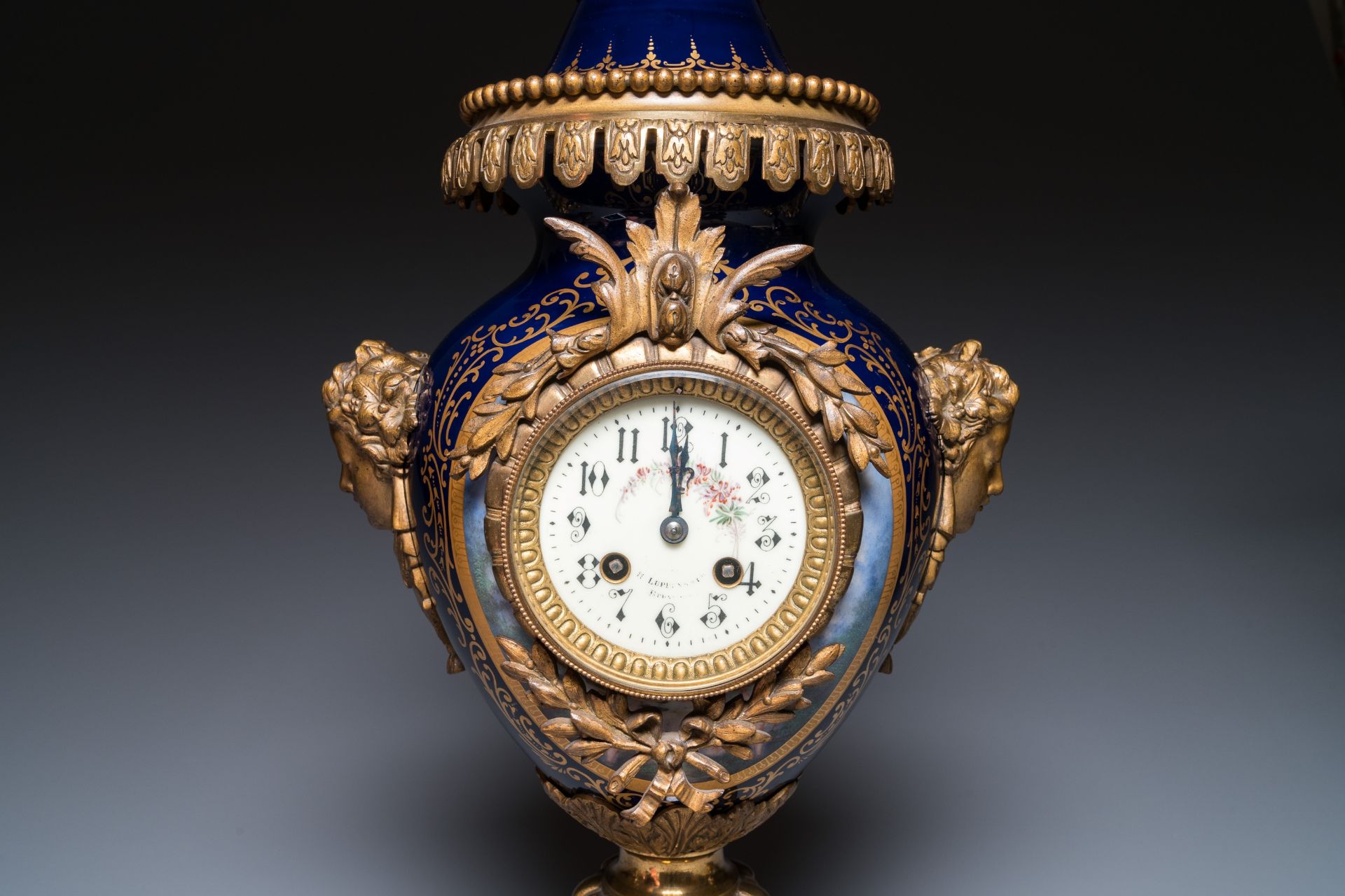 A large three-piece Sevres-style clock garniture with gilt bronze mounts, France, 19th C. - Image 7 of 11