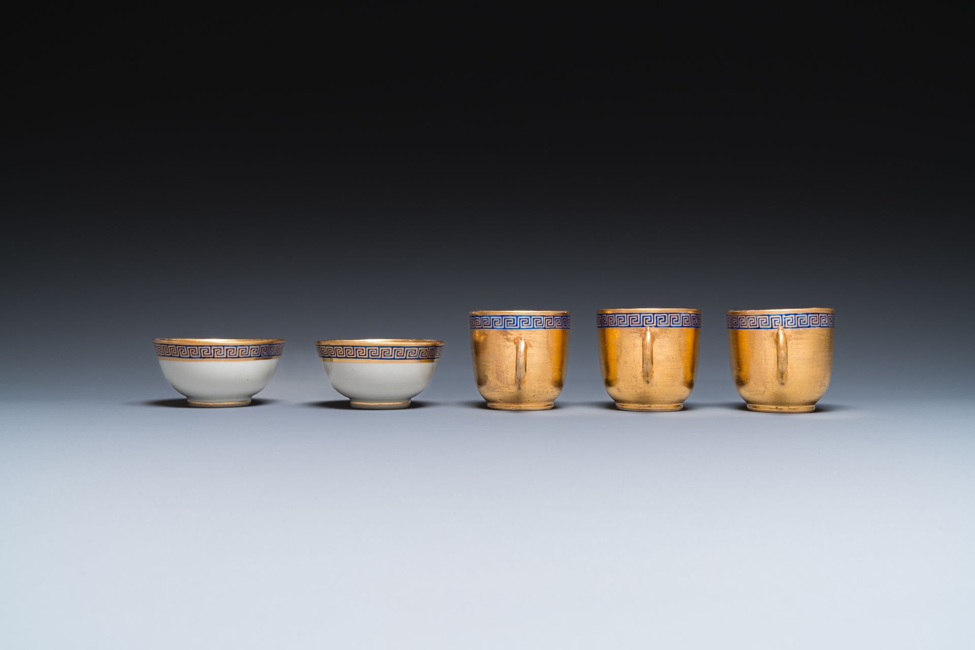 Ten rare Chinese PM-monogrammed gilt-ground cups and saucers, Yongzheng/Qianlong - Image 15 of 17