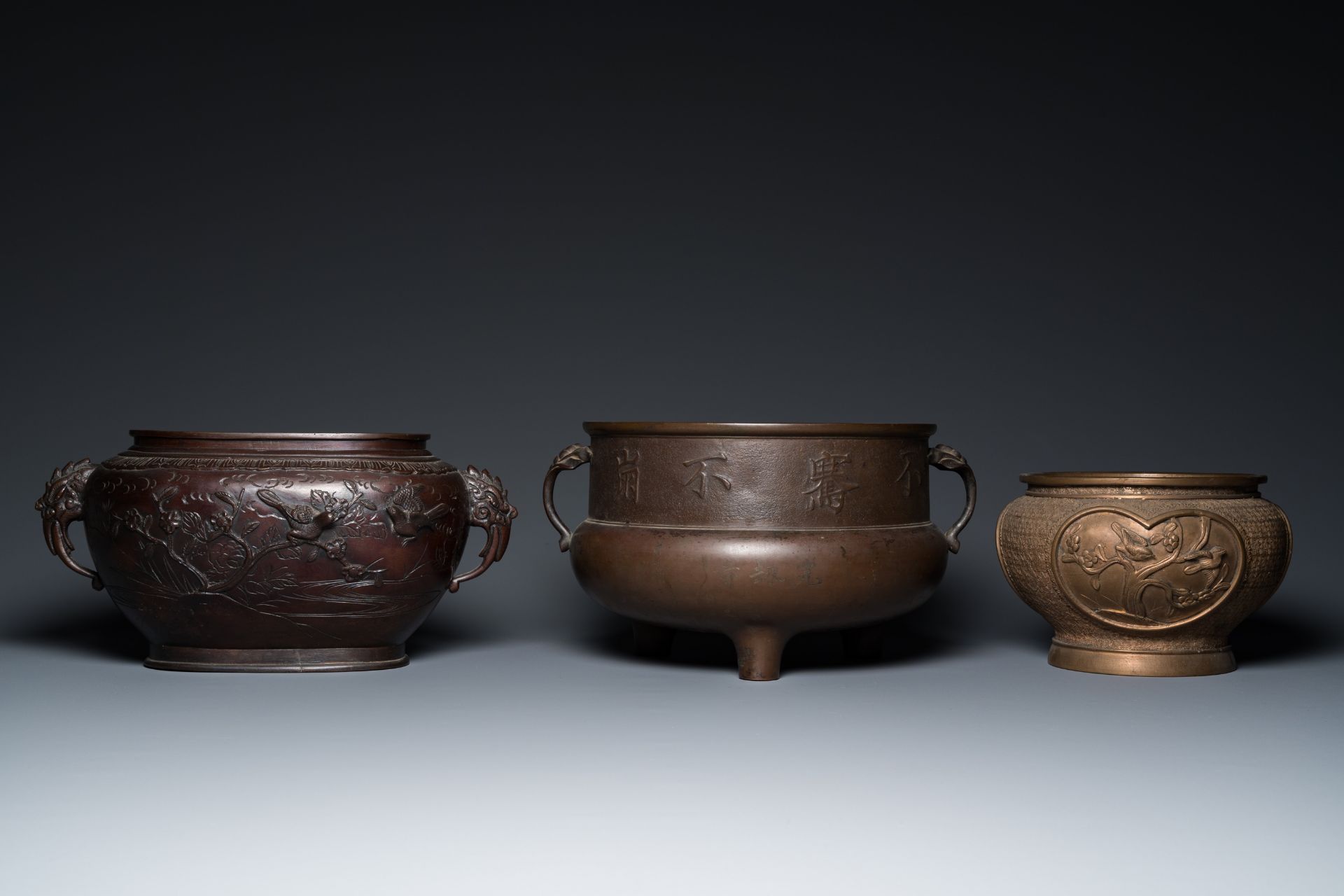 Six Japanese bronze vases and censers, Edo/Meiji, 18/19th C. - Image 2 of 13