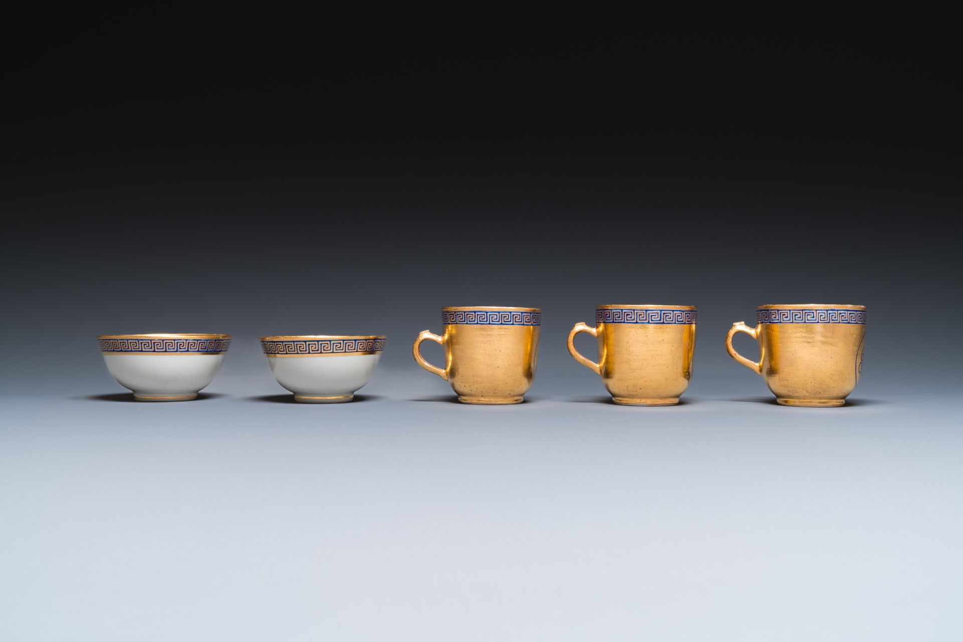 Ten rare Chinese PM-monogrammed gilt-ground cups and saucers, Yongzheng/Qianlong - Image 14 of 17